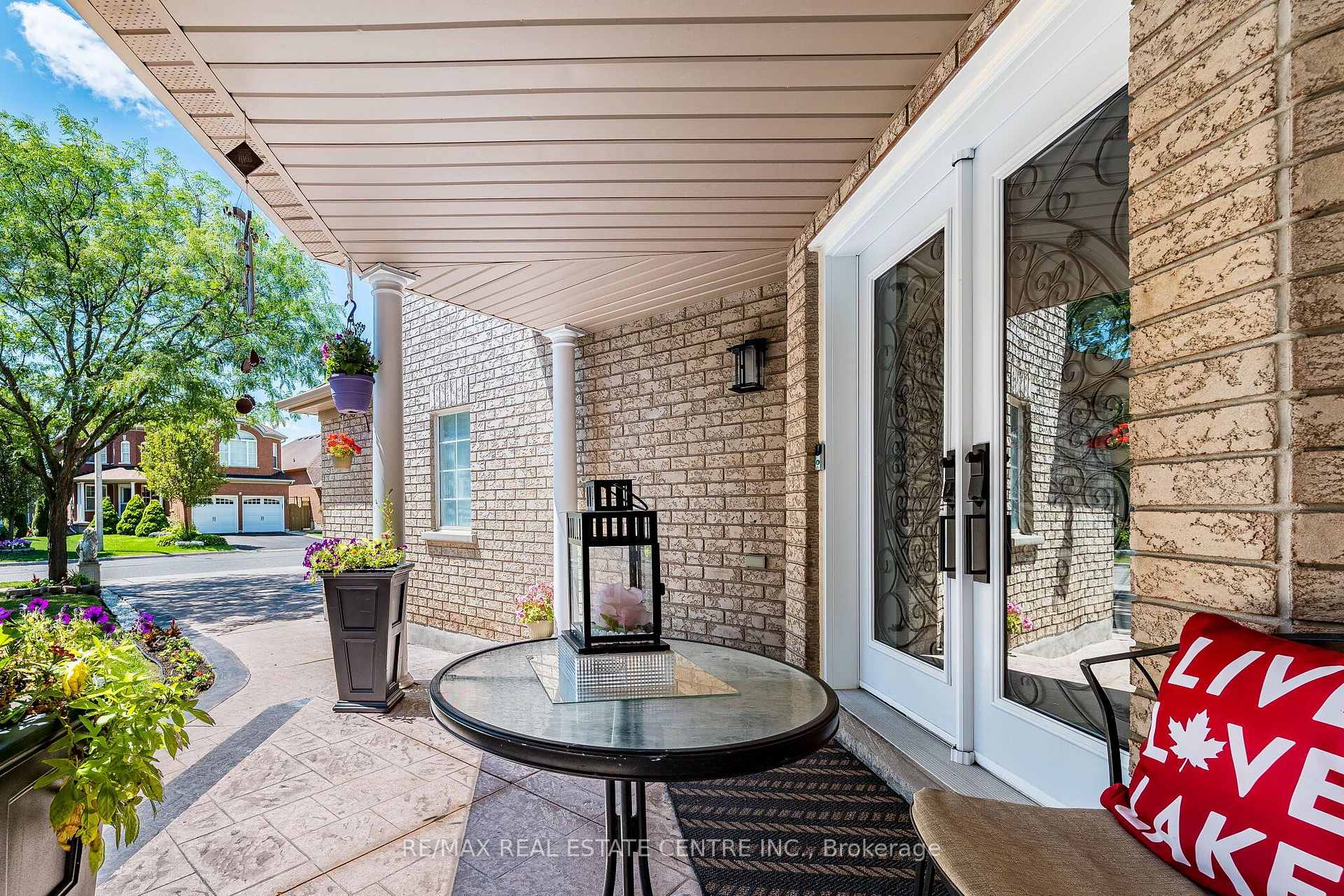 Photo 3 of 25 Sheepberry Terrace, Brampton, Fletcher's Meadow — HOMEH