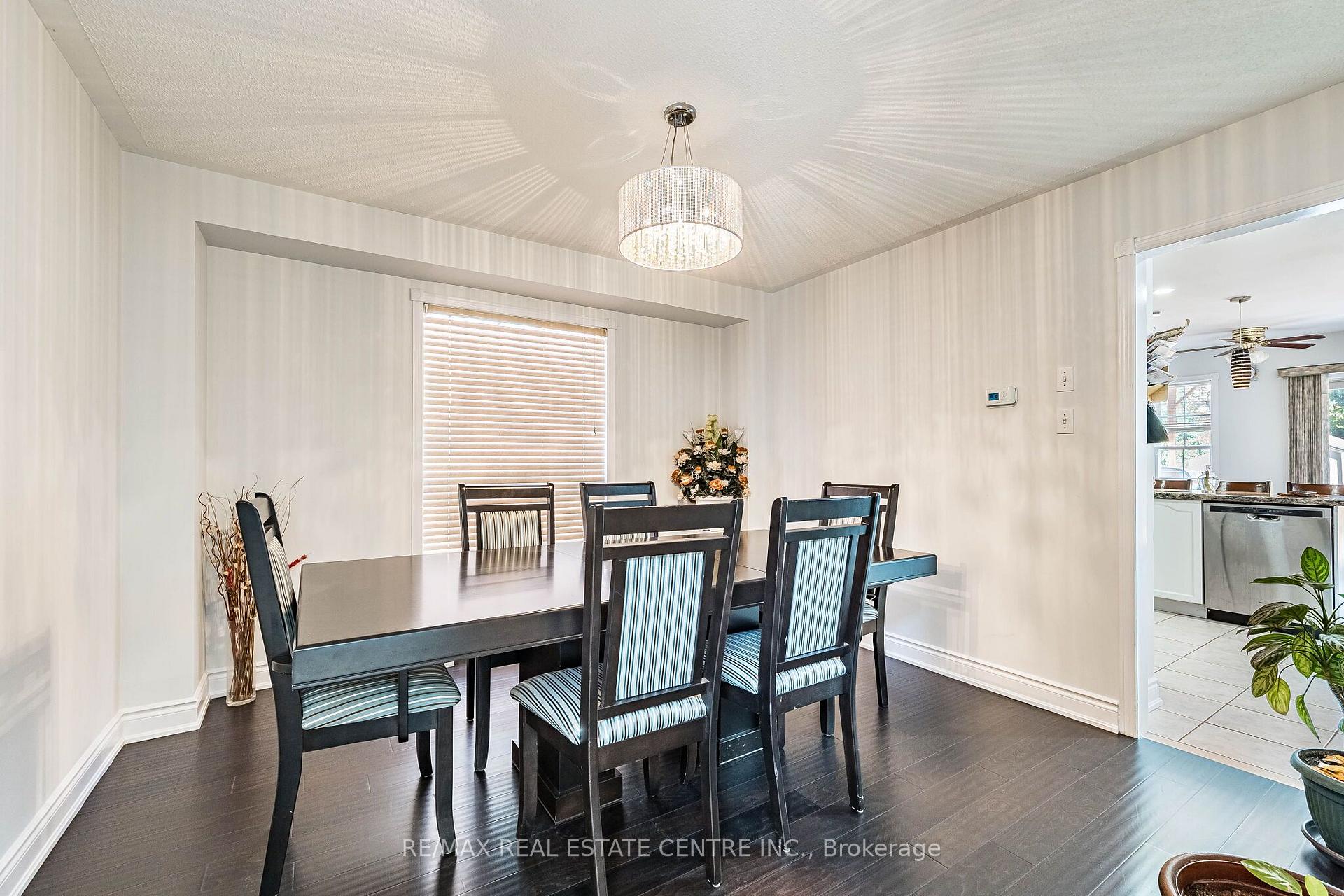 Photo 8 of 25 Sheepberry Terrace, Brampton, Fletcher's Meadow — HOMEH