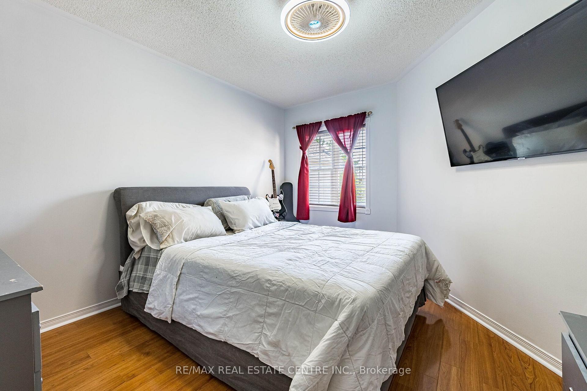 Photo 25 of 25 Sheepberry Terrace, Brampton, Fletcher's Meadow — HOMEH