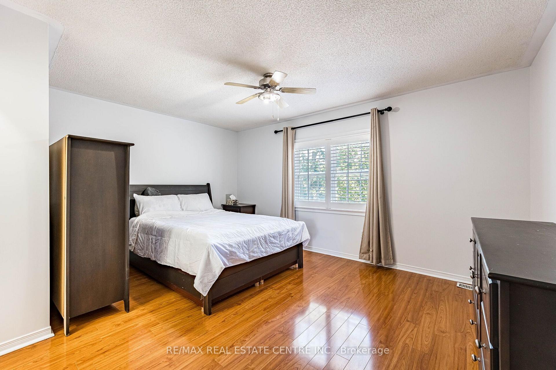 Photo 32 of 25 Sheepberry Terrace, Brampton, Fletcher's Meadow — HOMEH