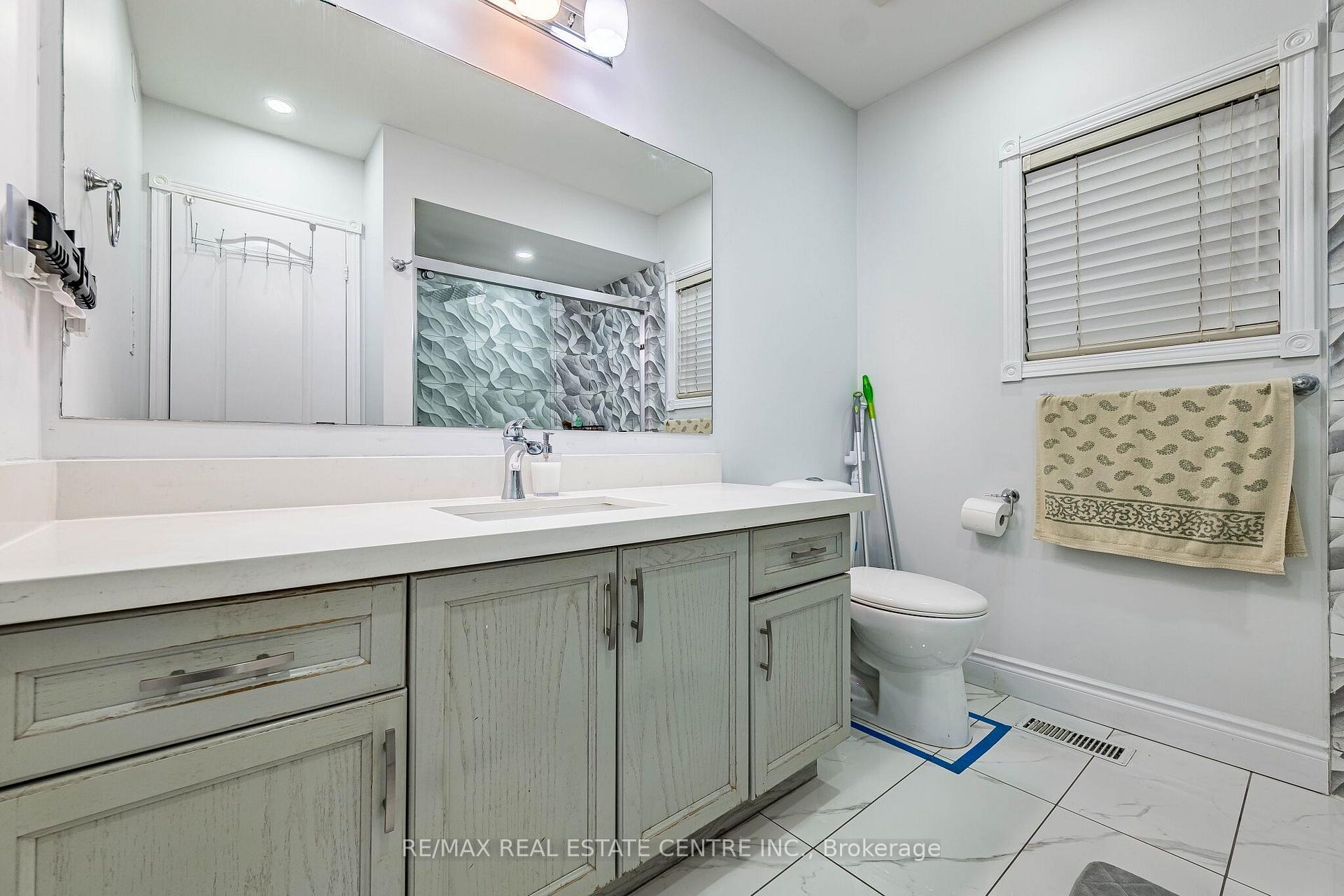 Photo 34 of 25 Sheepberry Terrace, Brampton, Fletcher's Meadow — HOMEH