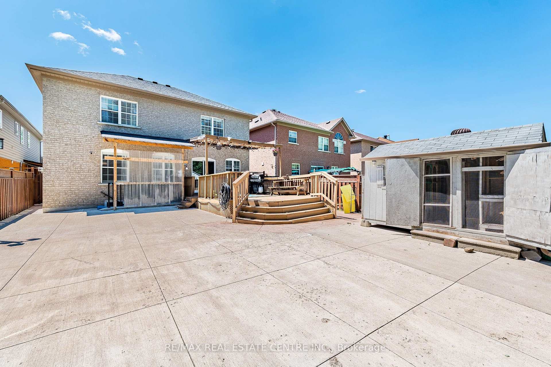 Photo 43 of 25 Sheepberry Terrace, Brampton, Fletcher's Meadow — HOMEH