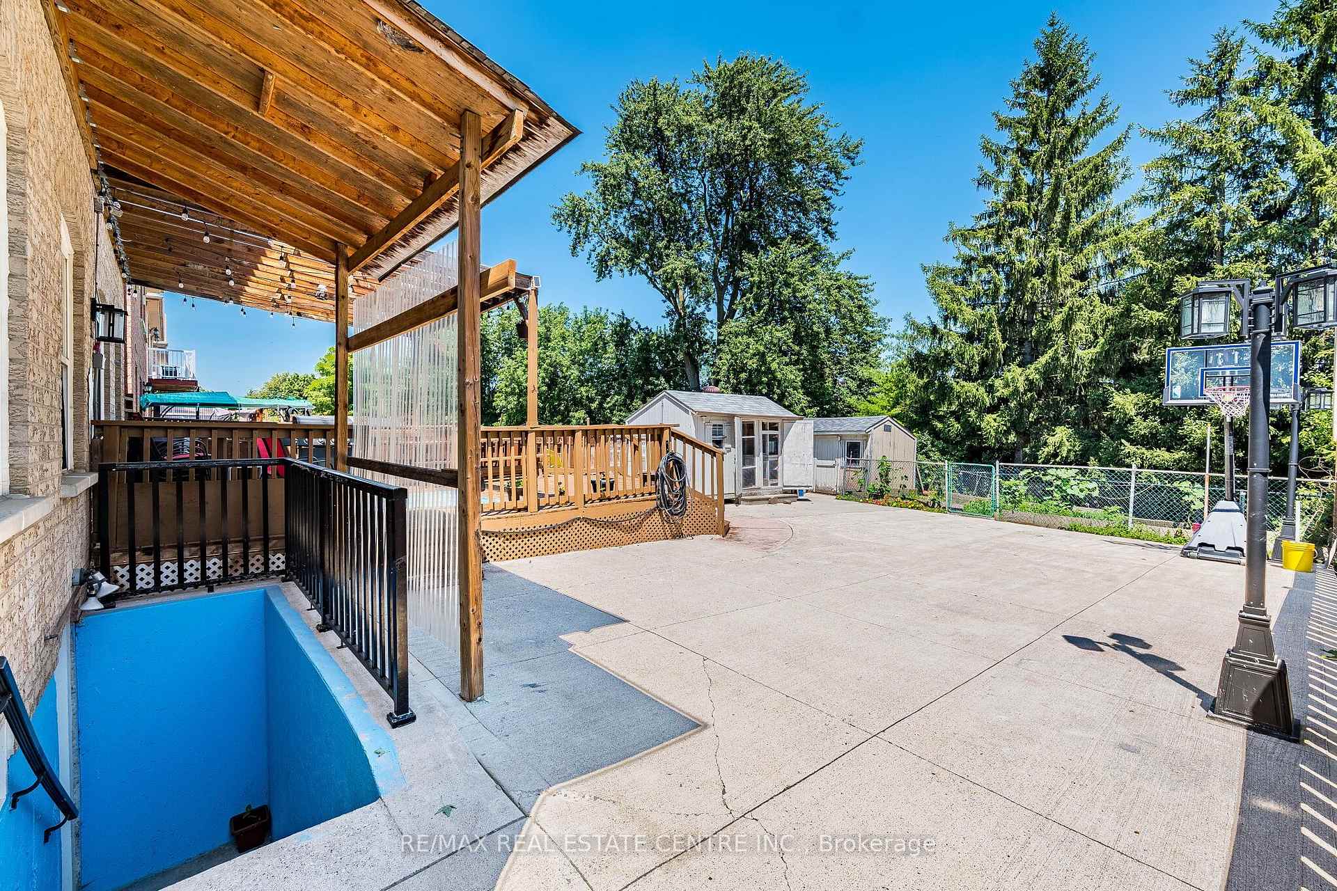 Photo 45 of 25 Sheepberry Terrace, Brampton, Fletcher's Meadow — HOMEH