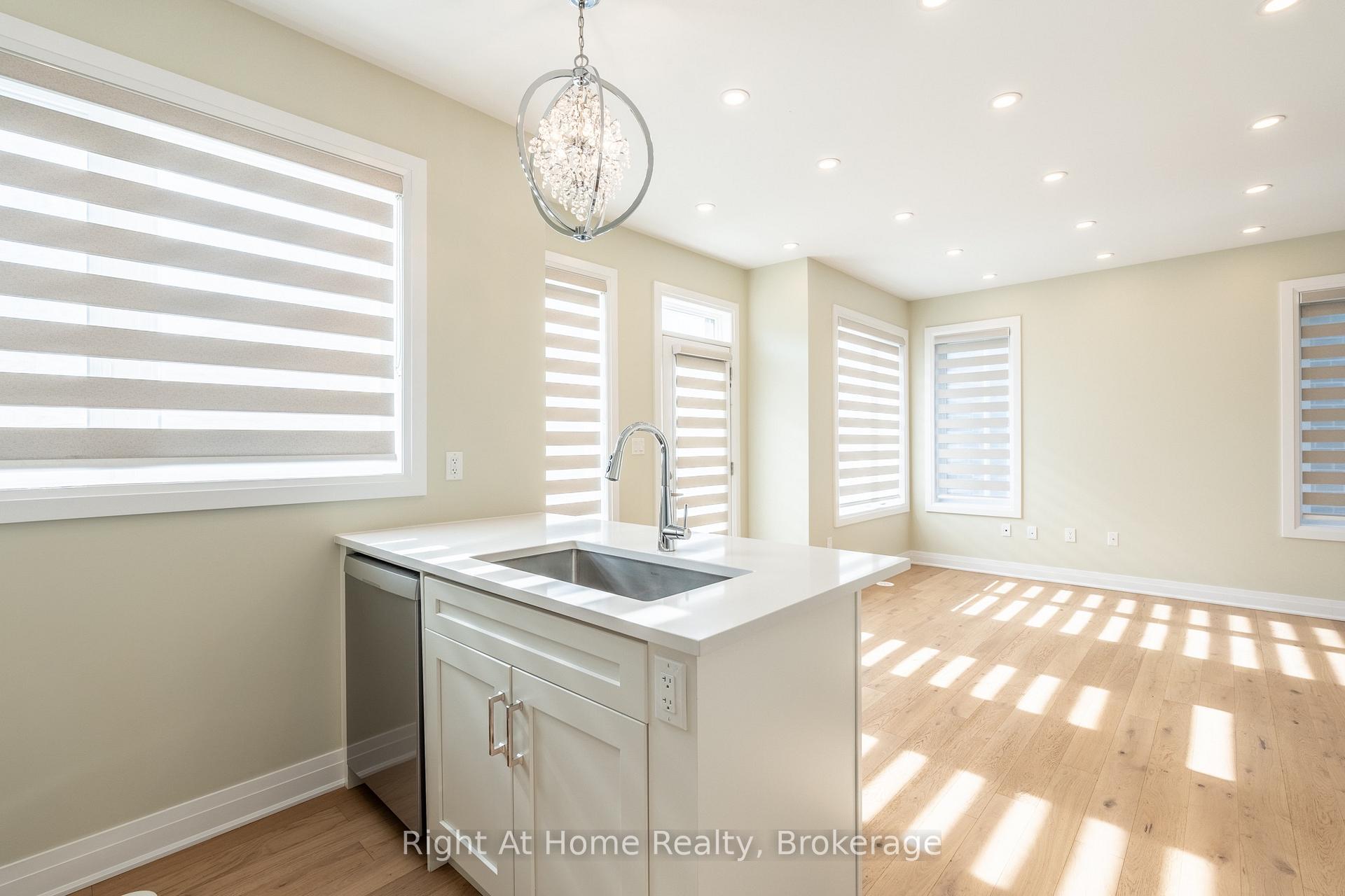 Photo 22 of 80 Settlers Road E, Oakville, Glenorchy — HOMEH