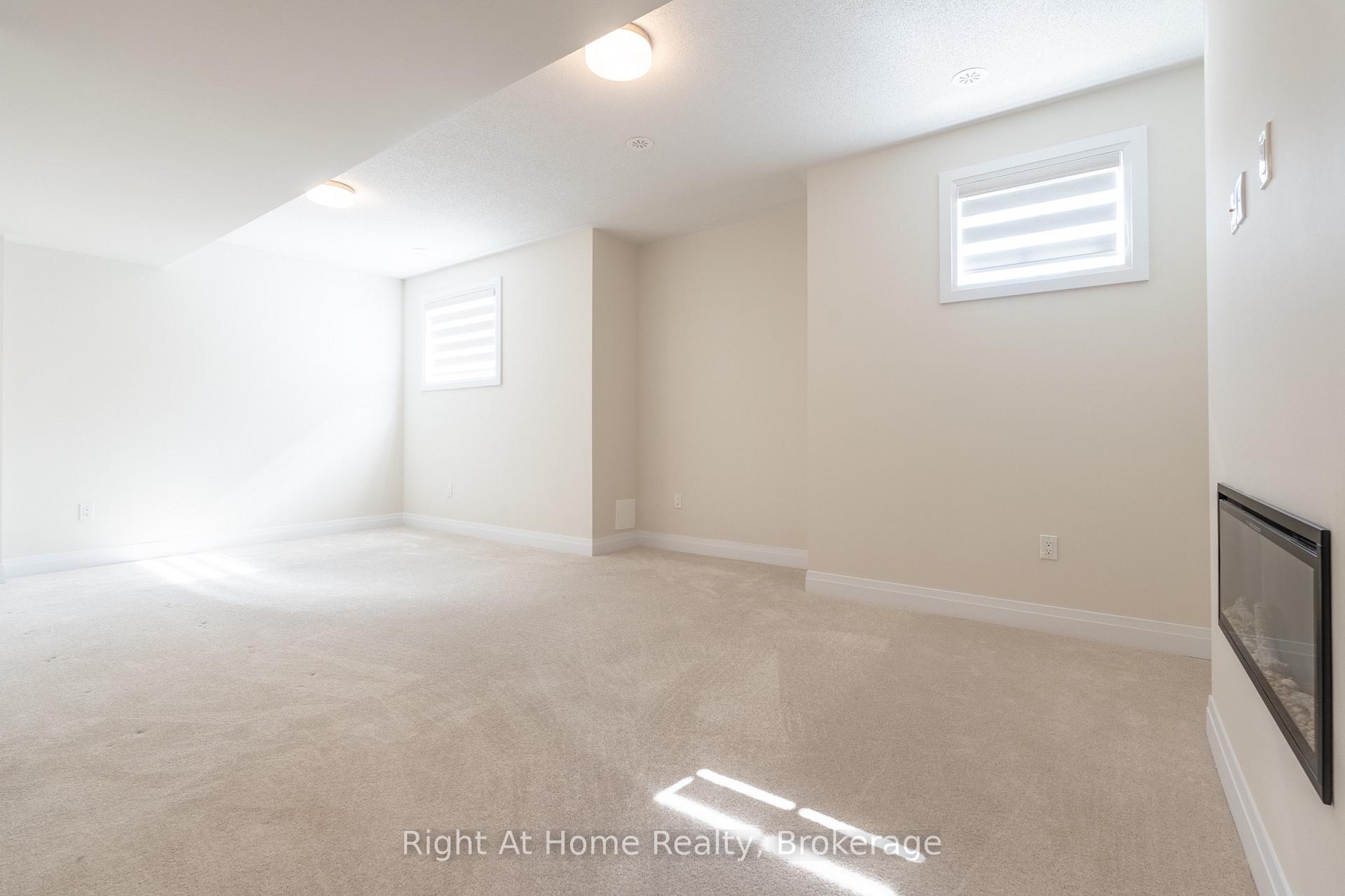 Photo 41 of 80 Settlers Road E, Oakville, Glenorchy — HOMEH