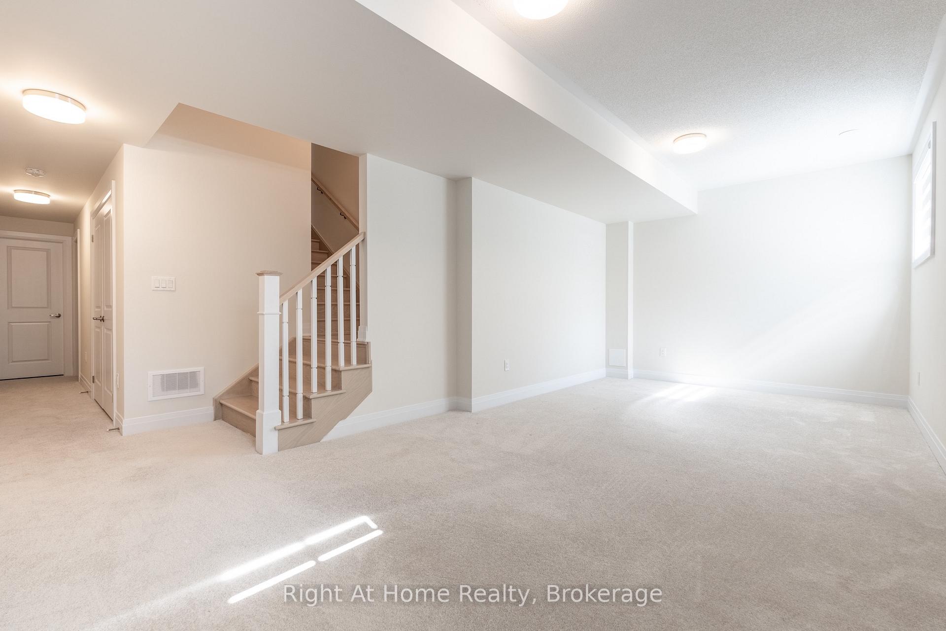 Photo 42 of 80 Settlers Road E, Oakville, Glenorchy — HOMEH