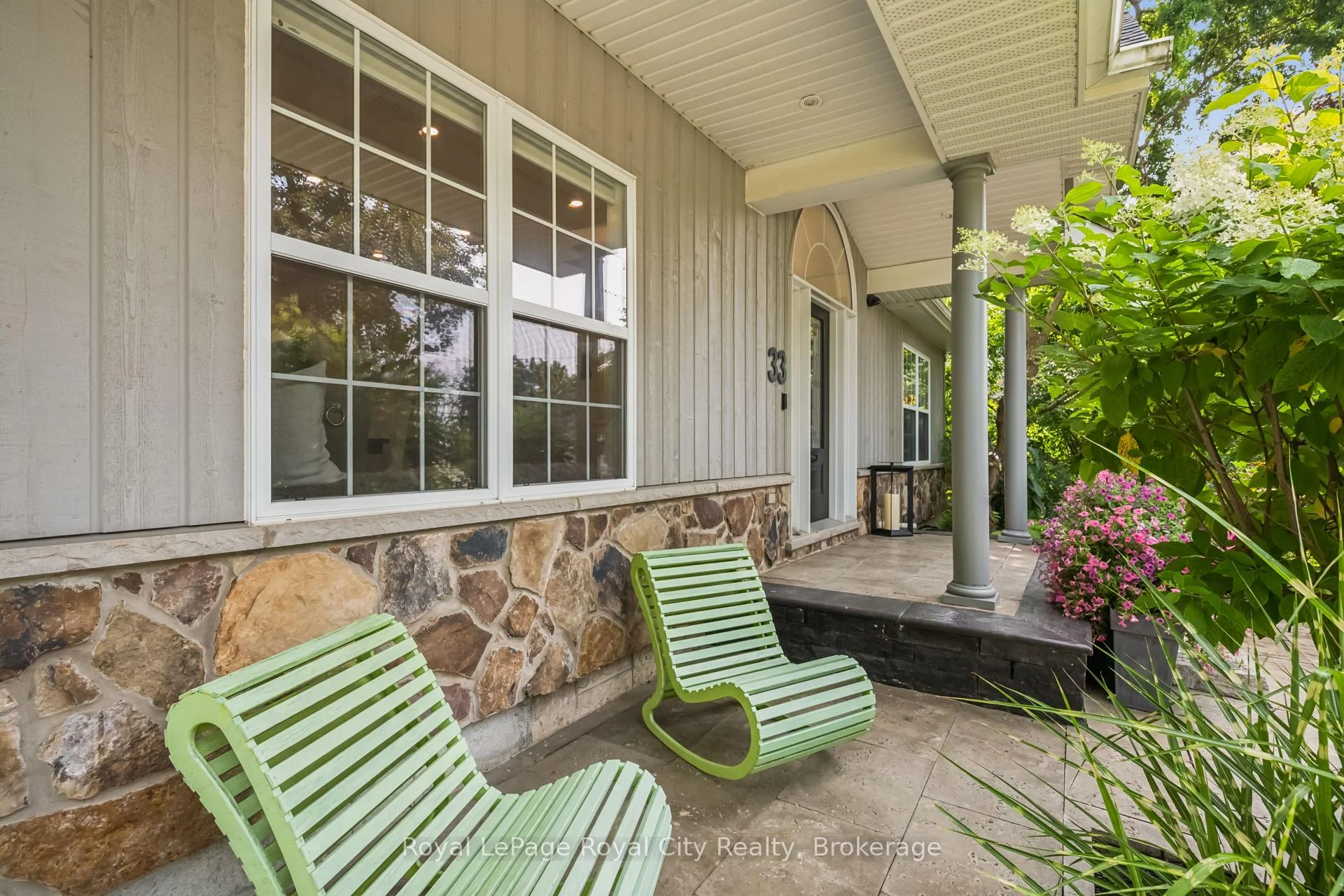 Photo 38 of 33 Edgehill Drive, Guelph, Exhibition Park — HOMEH