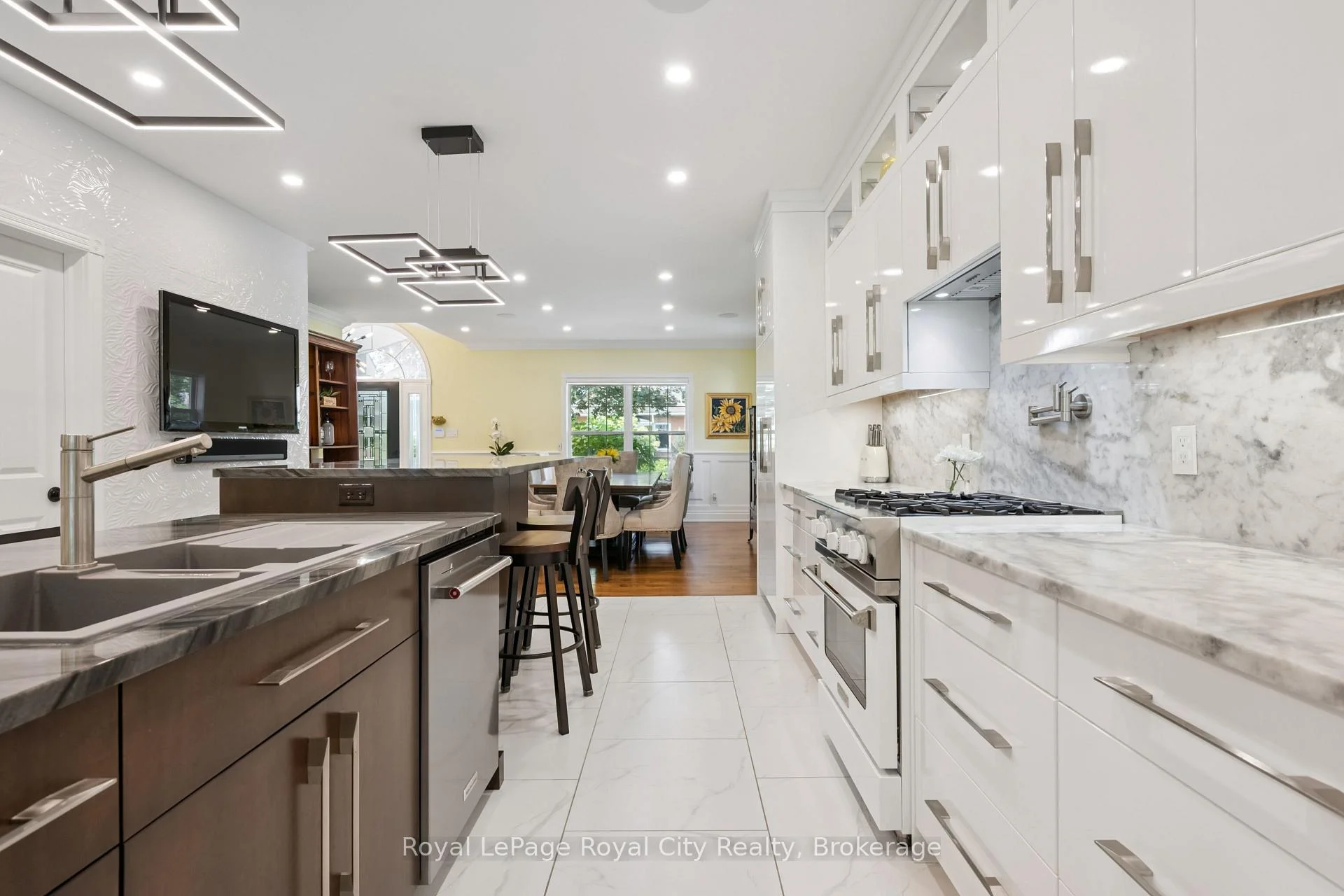 Photo 73 of 33 Edgehill Drive, Guelph, Exhibition Park — HOMEH