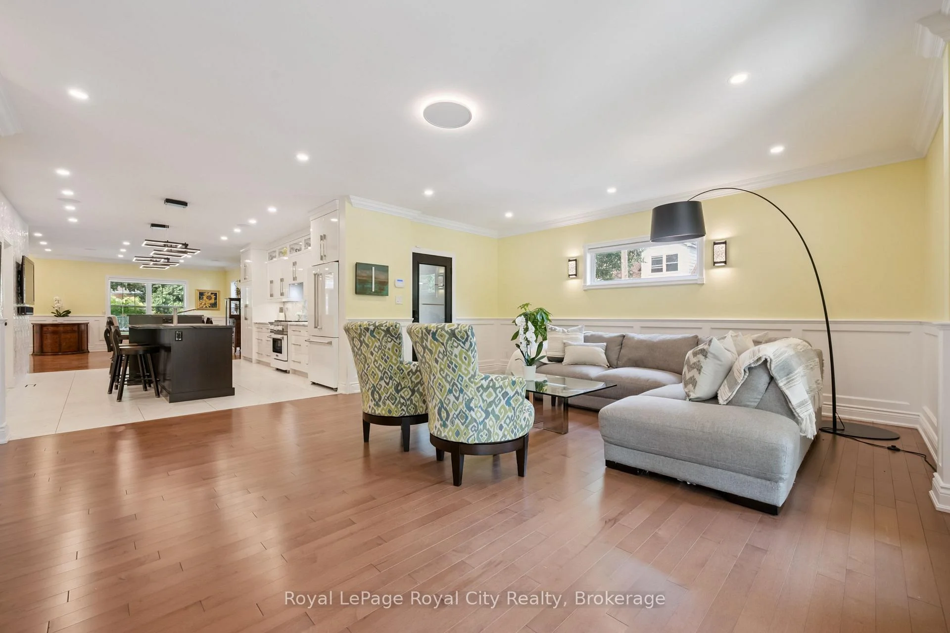 Photo 81 of 33 Edgehill Drive, Guelph, Exhibition Park — HOMEH