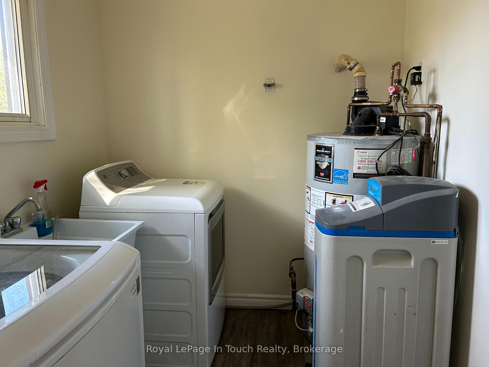Photo 20 of 317 Wardell Street, Tay, Port McNicoll — HOMEH
