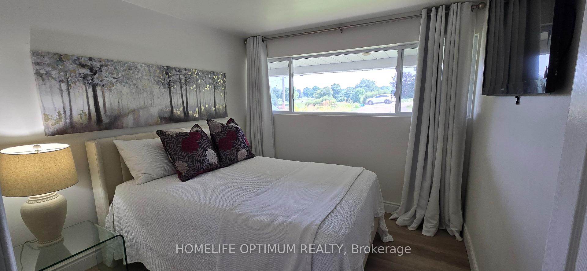 Photo 9 of 400 Maple Avenue, Halton Hills, Georgetown — HOMEH