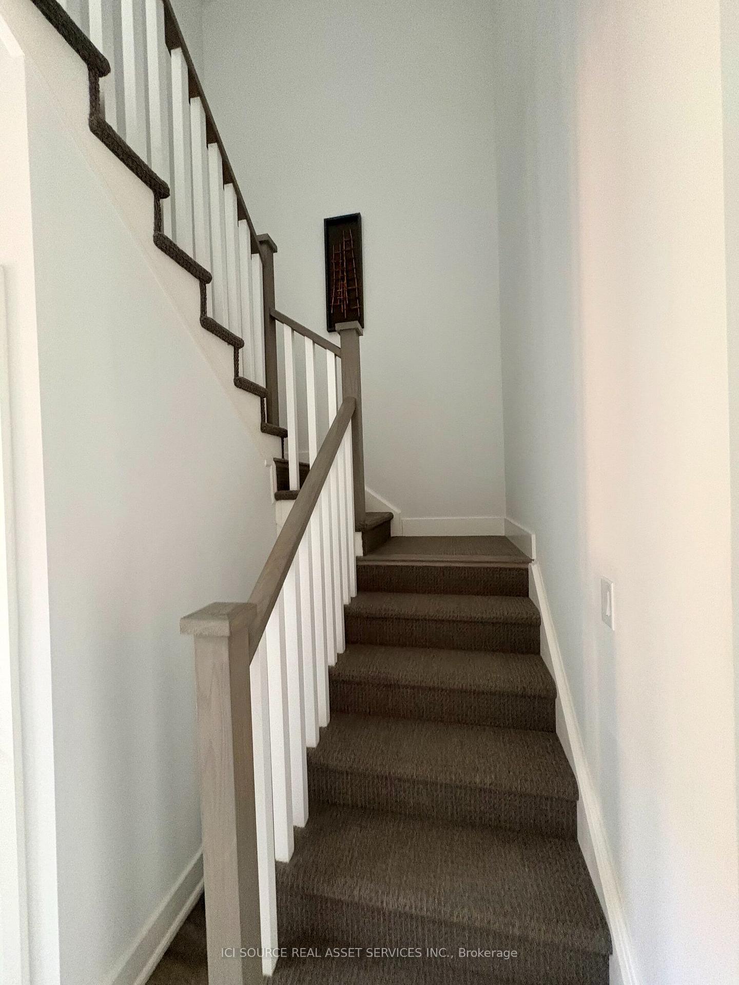 Photo 18 of 44 Ruby Crescent, Orillia — HOMEH
