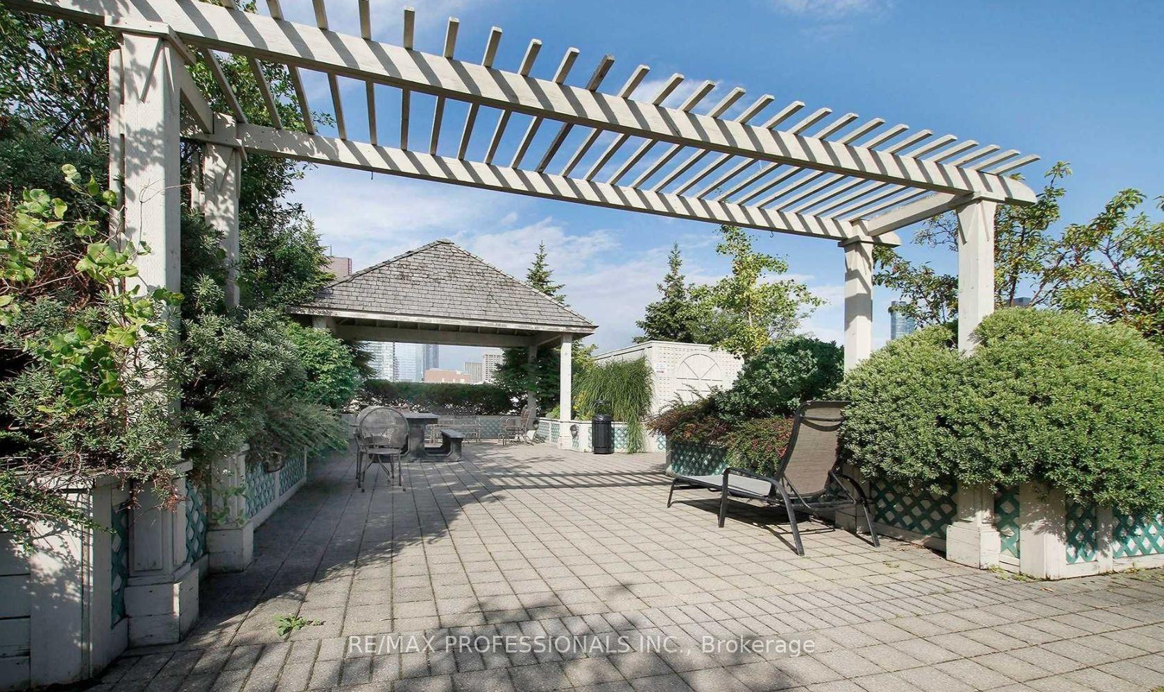 Photo 13 of Unit 514, 323 Richmond Street E, Toronto, Moss Park — HOMEH