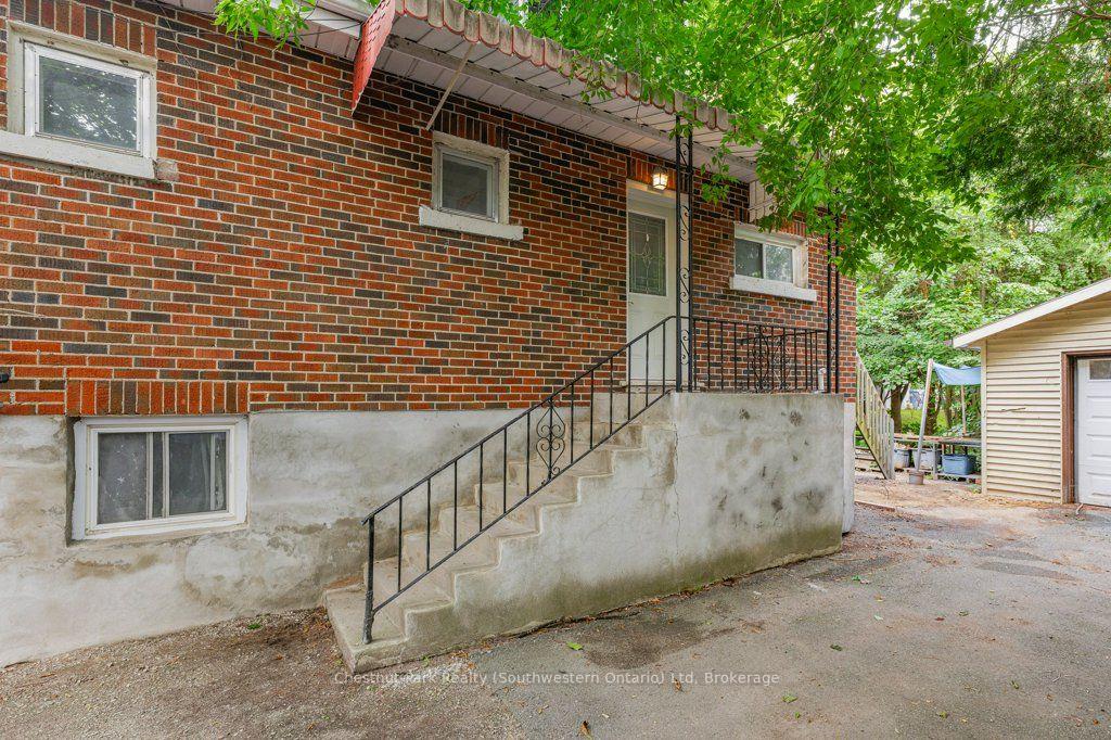 Photo 56 of 274 Water Street, Guelph, Dovercliffe Park/Old University — HOMEH