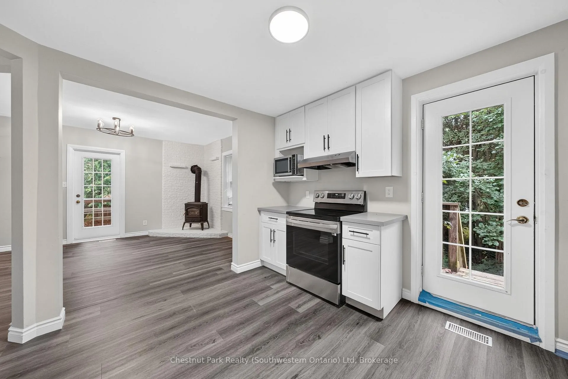 Photo 25 of 274 Water Street, Guelph, Dovercliffe Park/Old University — HOMEH