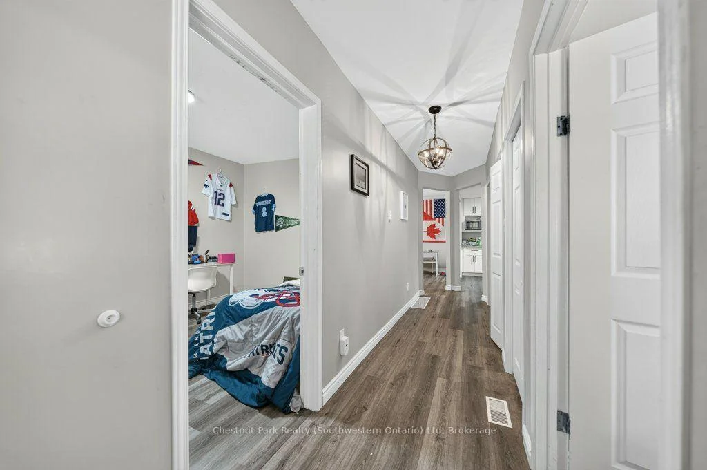 Photo 34 of 274 Water Street, Guelph, Dovercliffe Park/Old University — HOMEH