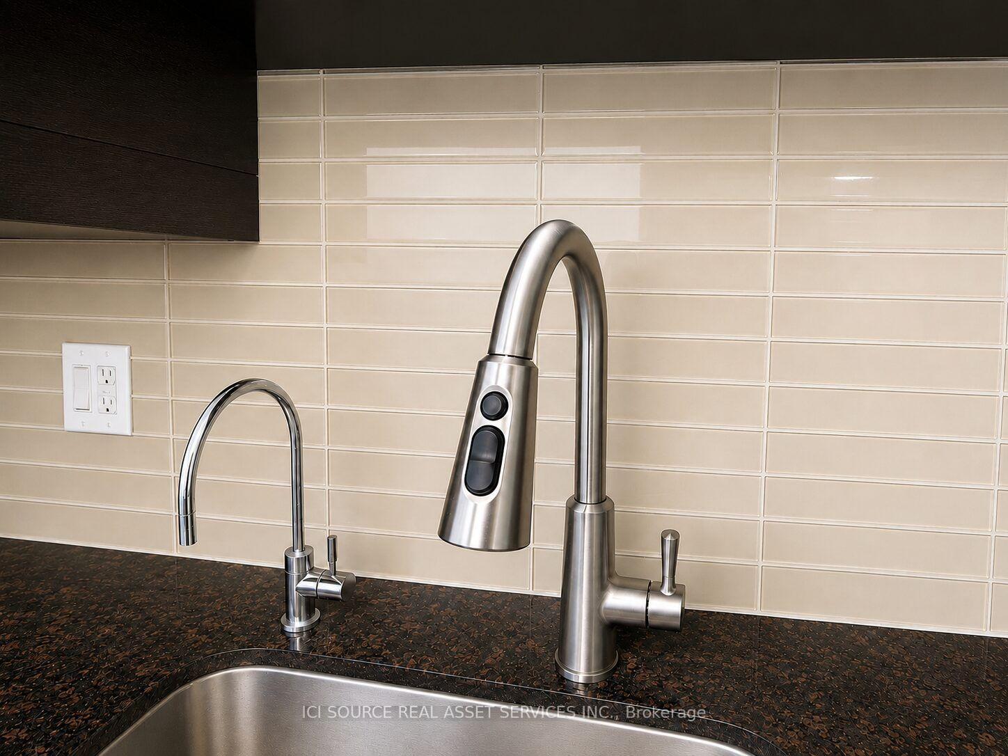 Photo 9 of Unit 920, 277 South Park Road, Markham, Commerce Valley — HOMEH