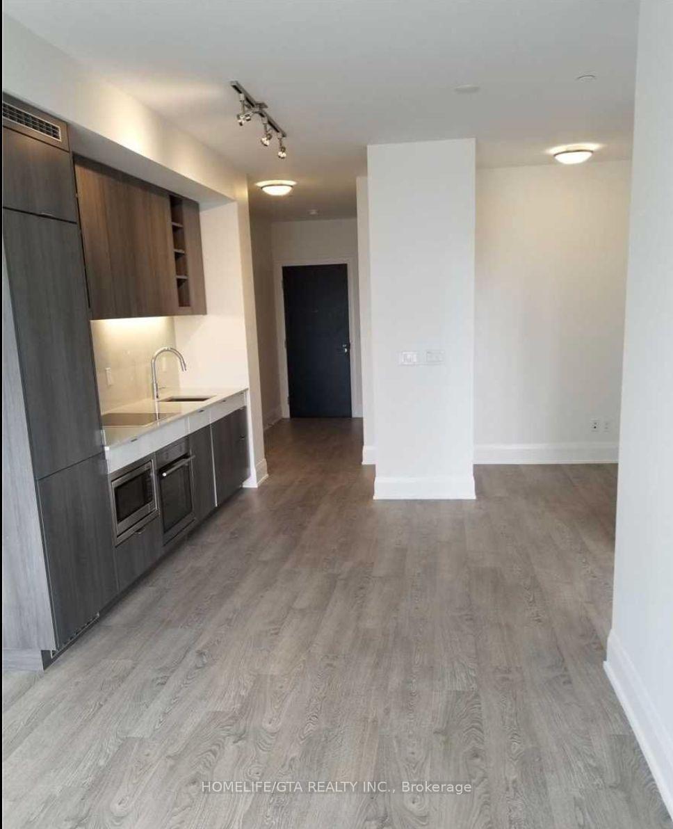Photo 3 of Unit 613, 101 Erskine Avenue, Toronto, Mount Pleasant West — HOMEH