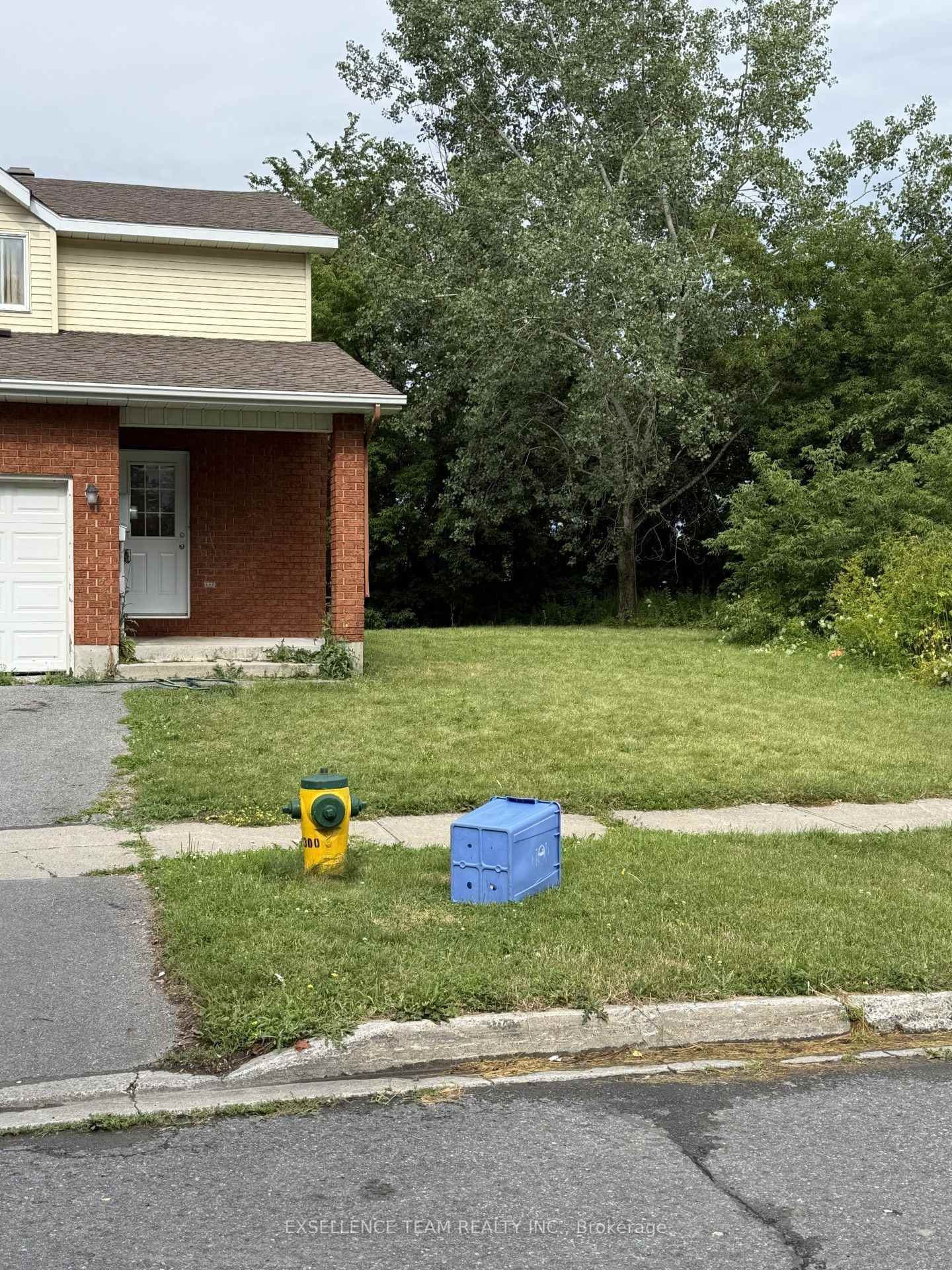 Photo 4 of 3055 Northdale Drive, Cornwall, Cornwall — HOMEH