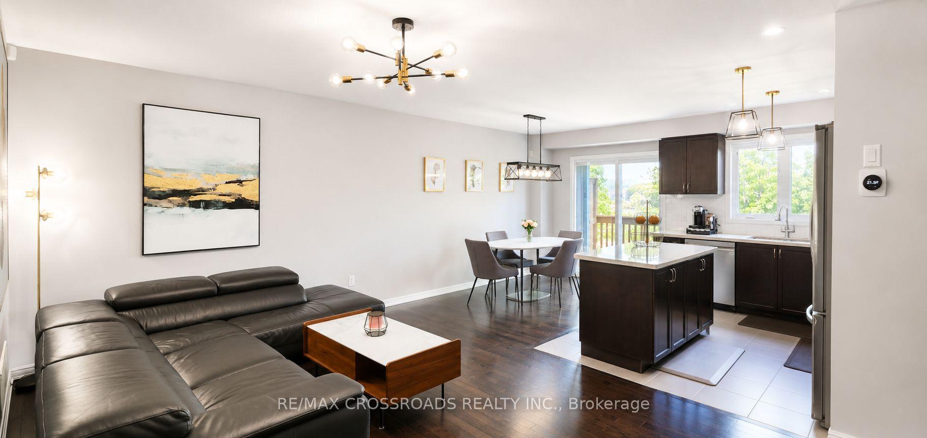 Photo 2 of 53 Edwin Pearson Street, Aurora, Bayview Northeast — HOMEH