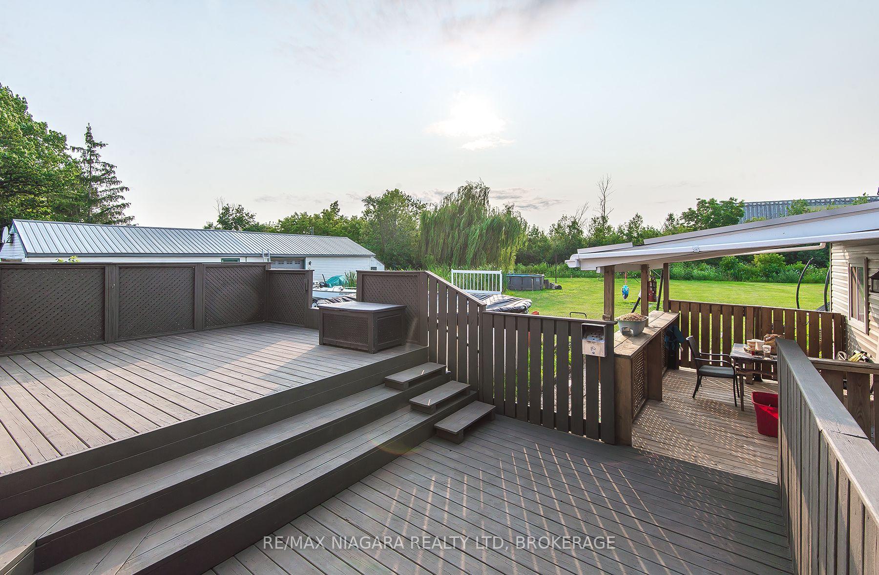 Photo 20 of 98 Chippawa Road, Port Colborne, Bethel — HOMEH