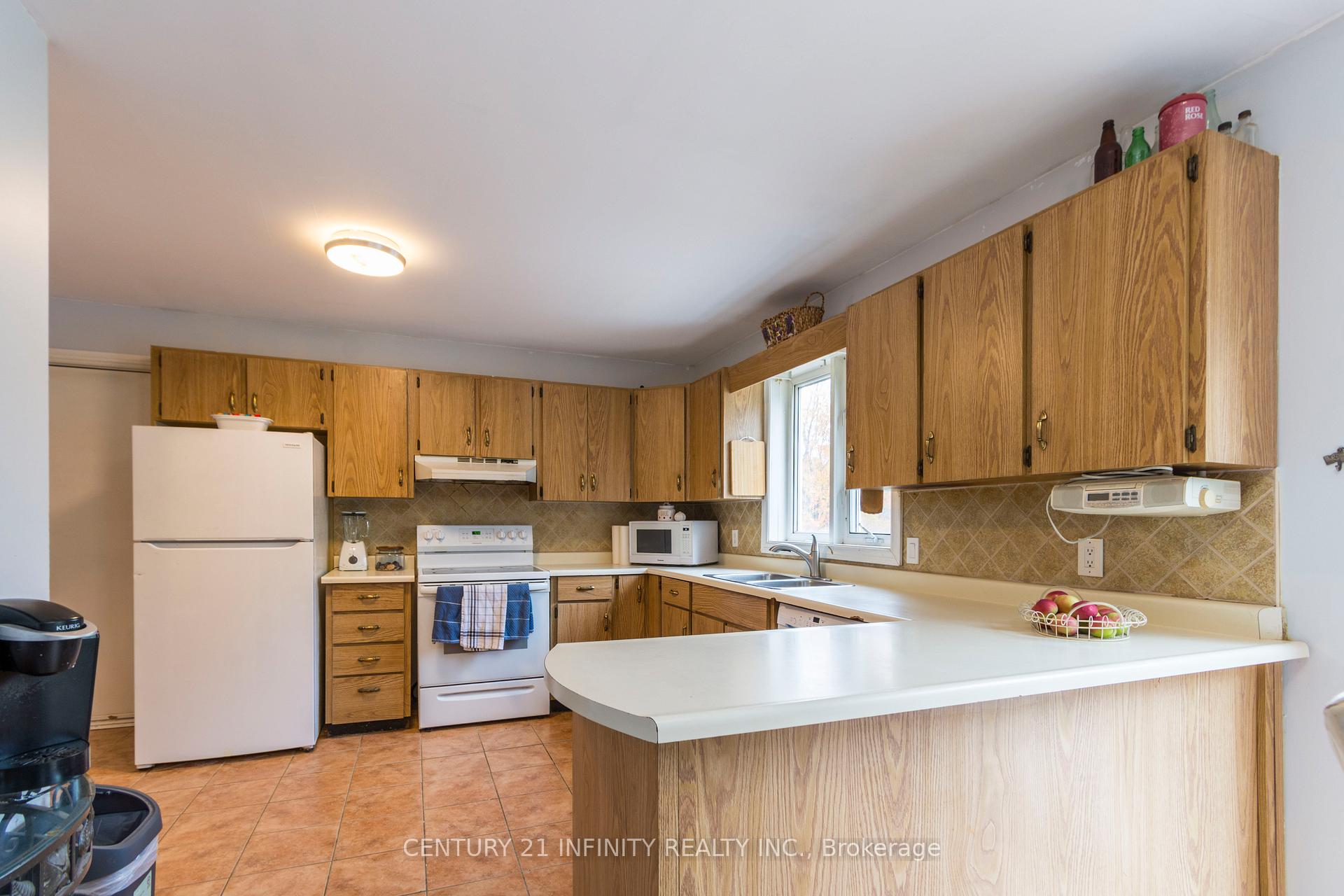 Photo 16 of 460 Pigden Road, Madoc — HOMEH