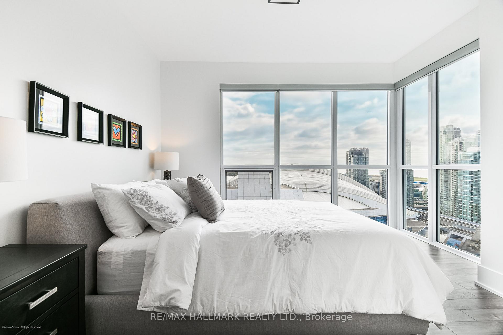 Photo 7 of Unit 2712, 300 Front Street W, Toronto, Waterfront Communities — HOMEH