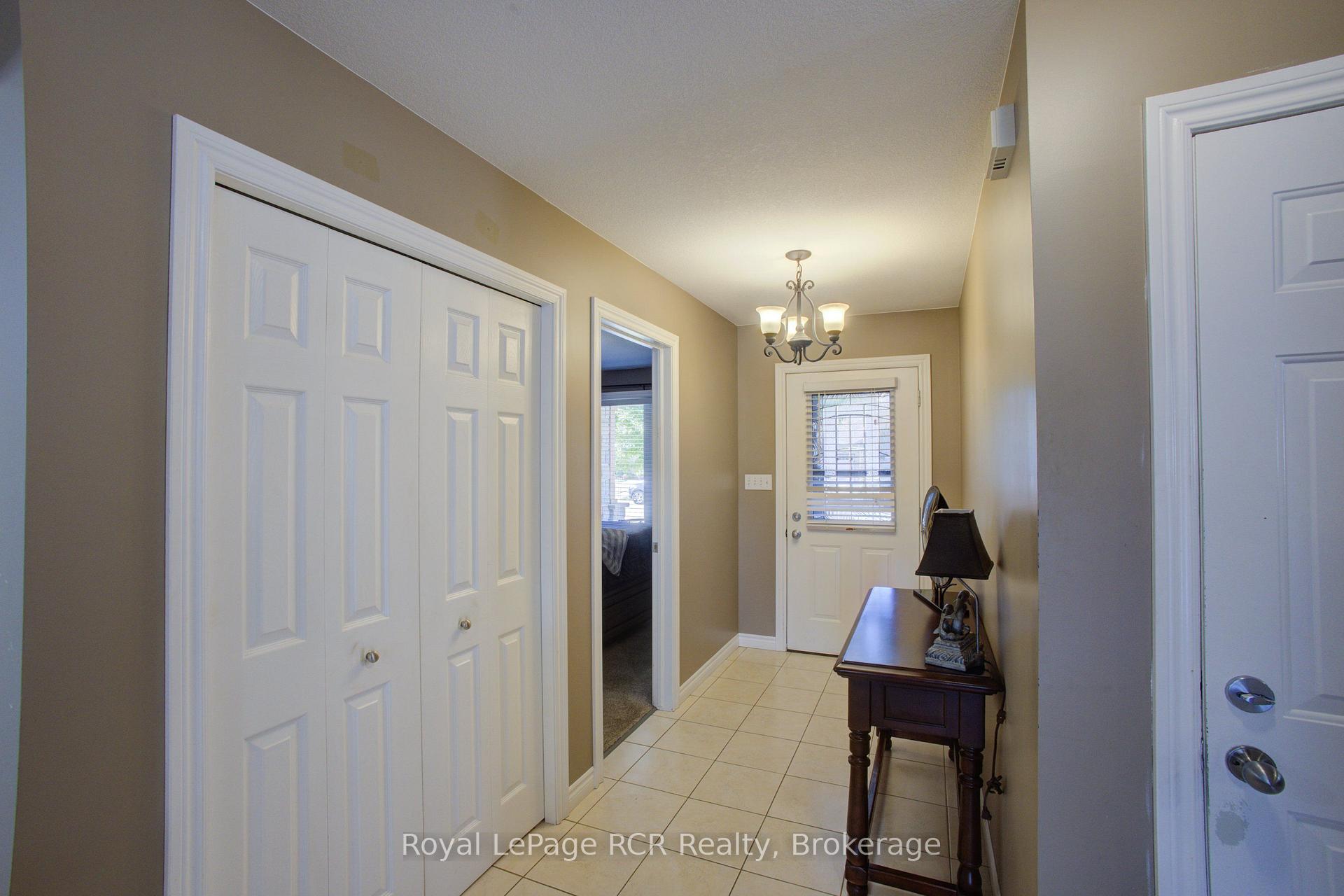 Photo 5 of 105 Milton Seiler Crescent, Minto — HOMEH