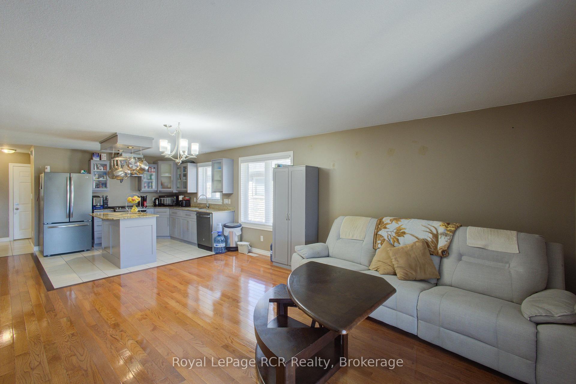 Photo 13 of 105 Milton Seiler Crescent, Minto — HOMEH