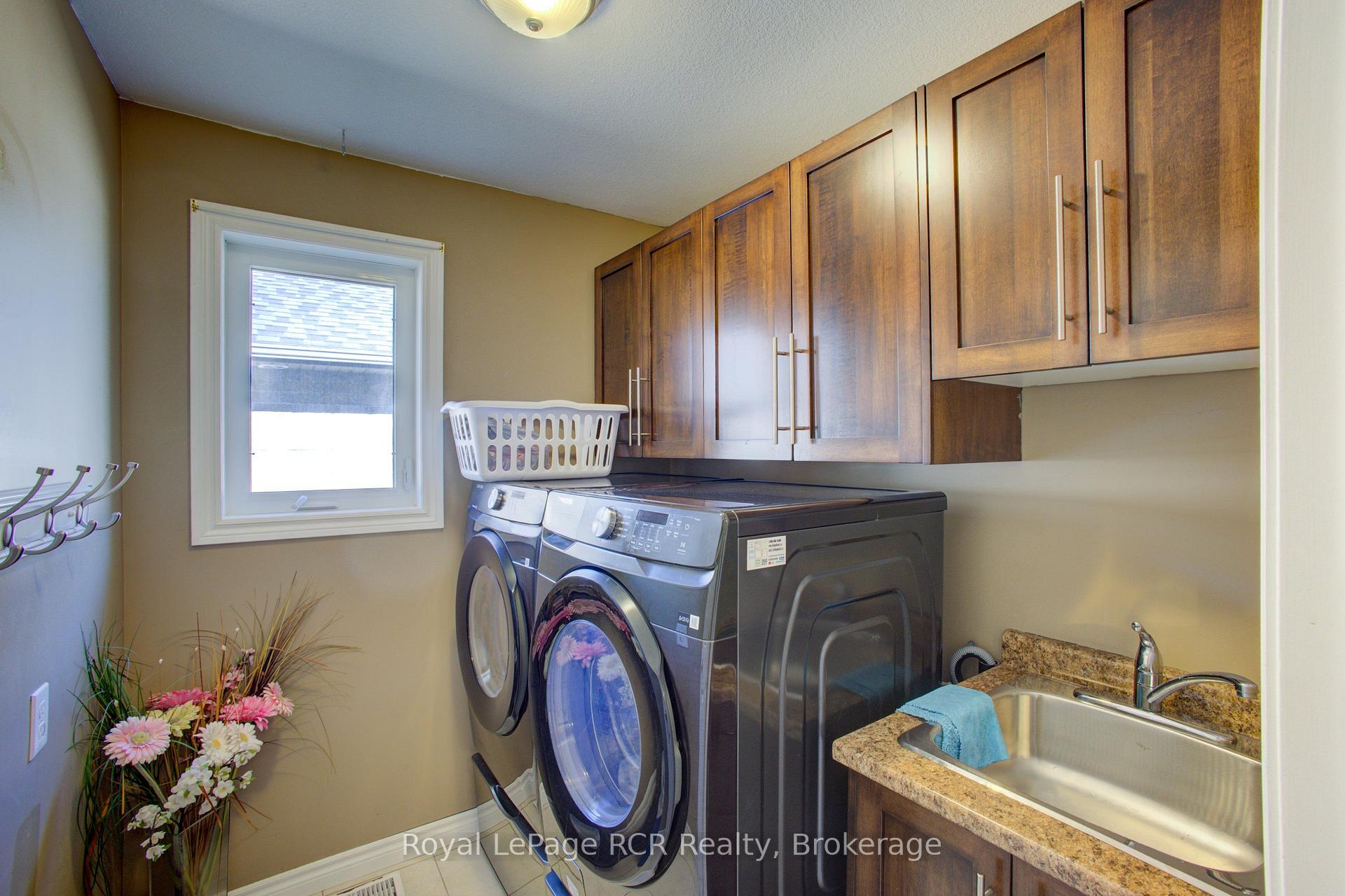 Photo 20 of 105 Milton Seiler Crescent, Minto — HOMEH