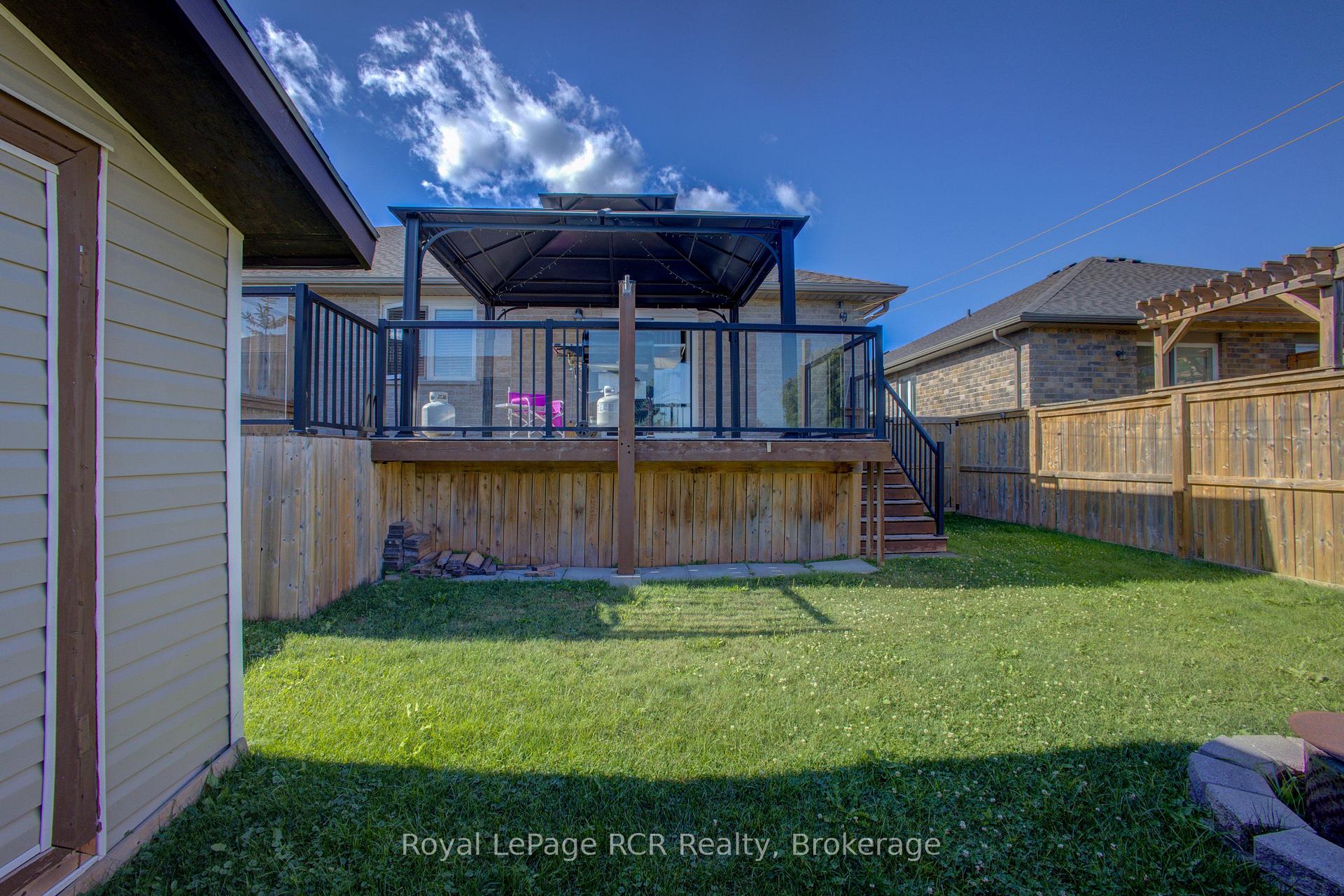 Photo 33 of 105 Milton Seiler Crescent, Minto — HOMEH