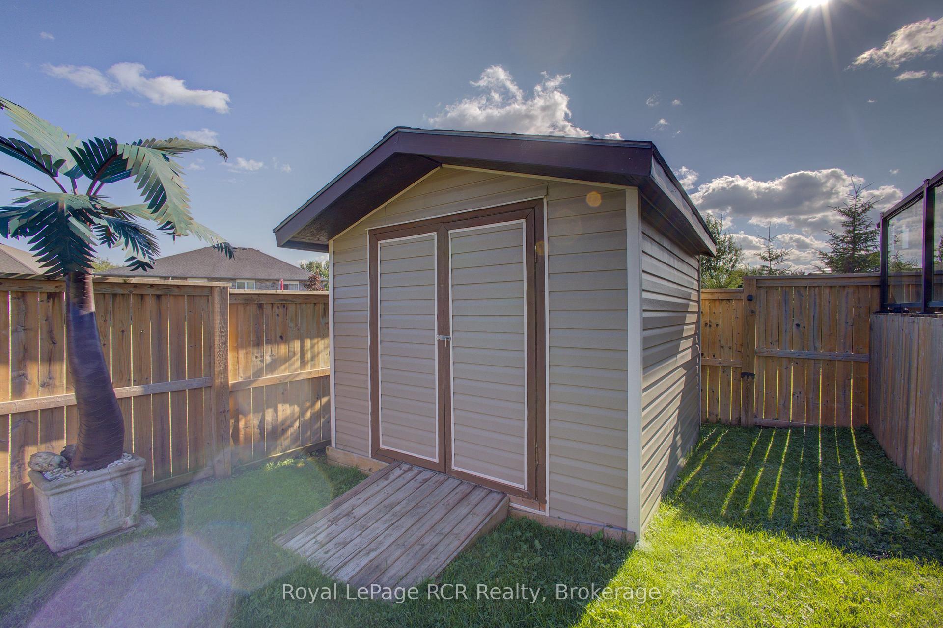 Photo 36 of 105 Milton Seiler Crescent, Minto — HOMEH