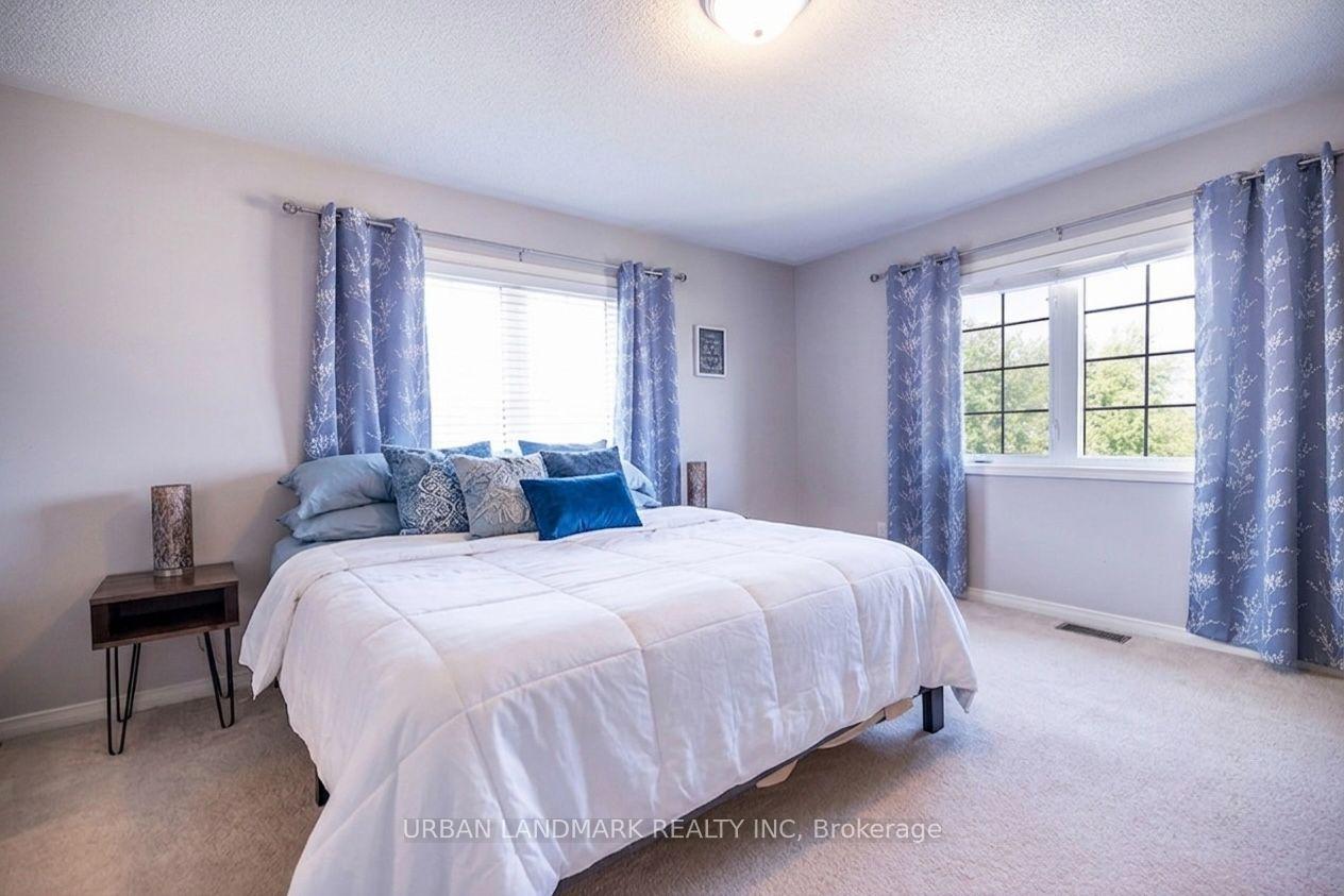 Photo 13 of 69 Dodds Square, Clarington, Bowmanville — HOMEH