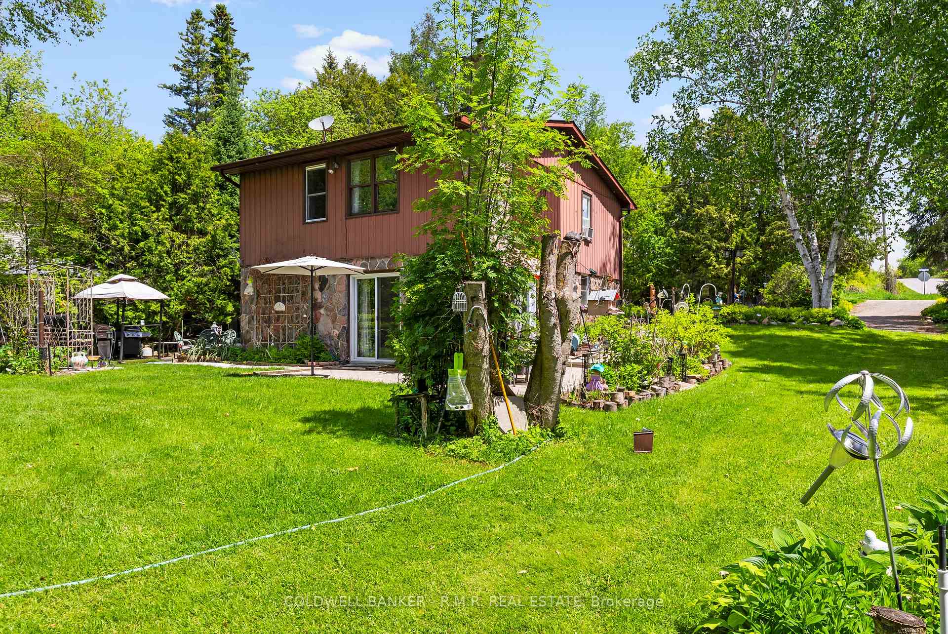 Photo 27 of 204 Acton Road, Uxbridge, Rural Uxbridge — HOMEH