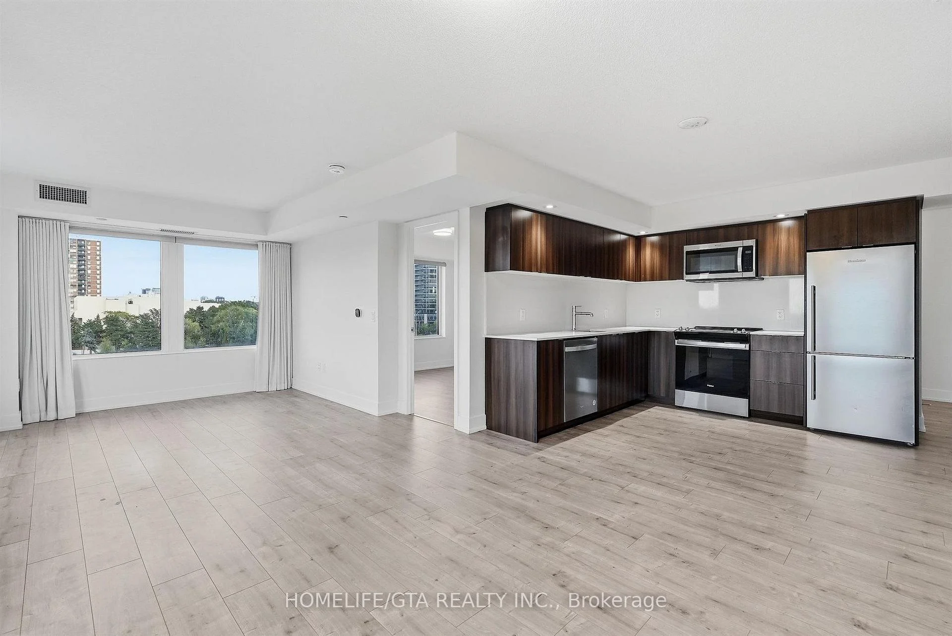 Photo 15 of Unit 306, 10 Eva Road, Etobicoke, Etobicoke West Mall — HOMEH