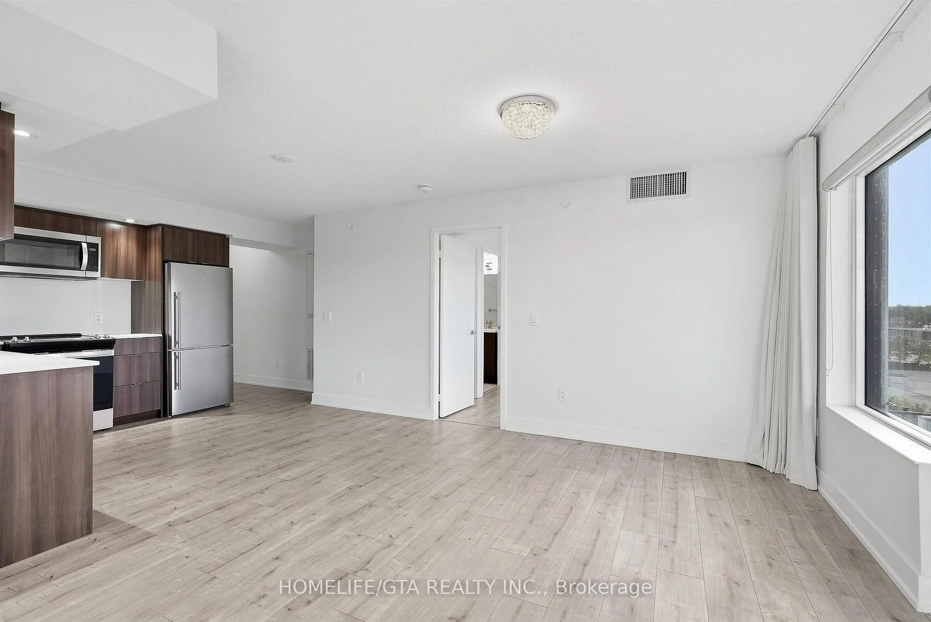 Photo 18 of Unit 306, 10 Eva Road, Etobicoke, Etobicoke West Mall — HOMEH