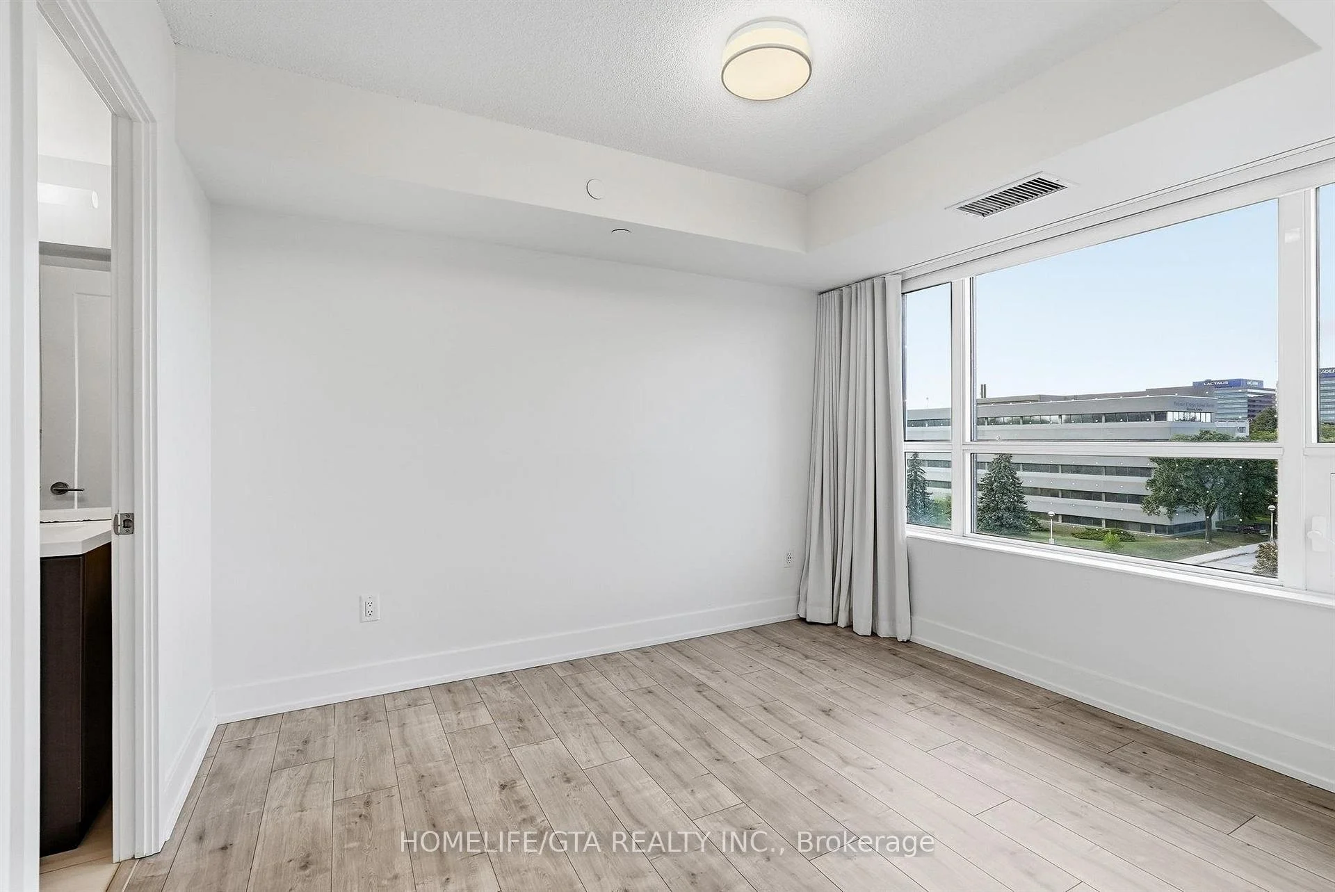 Photo 22 of Unit 306, 10 Eva Road, Etobicoke, Etobicoke West Mall — HOMEH