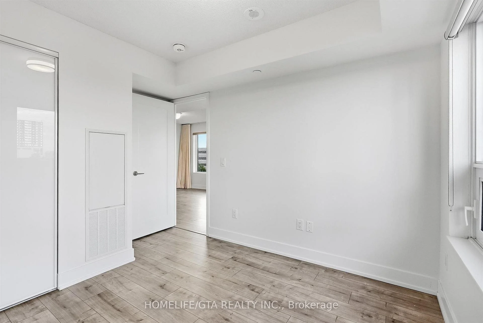 Photo 29 of Unit 306, 10 Eva Road, Etobicoke, Etobicoke West Mall — HOMEH