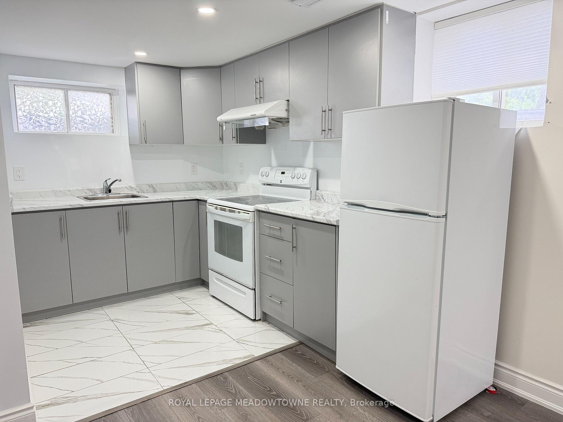 Photo 4 of Unit BASEMENT, 4 Keats Avenue, Halton Hills, Georgetown — HOMEH