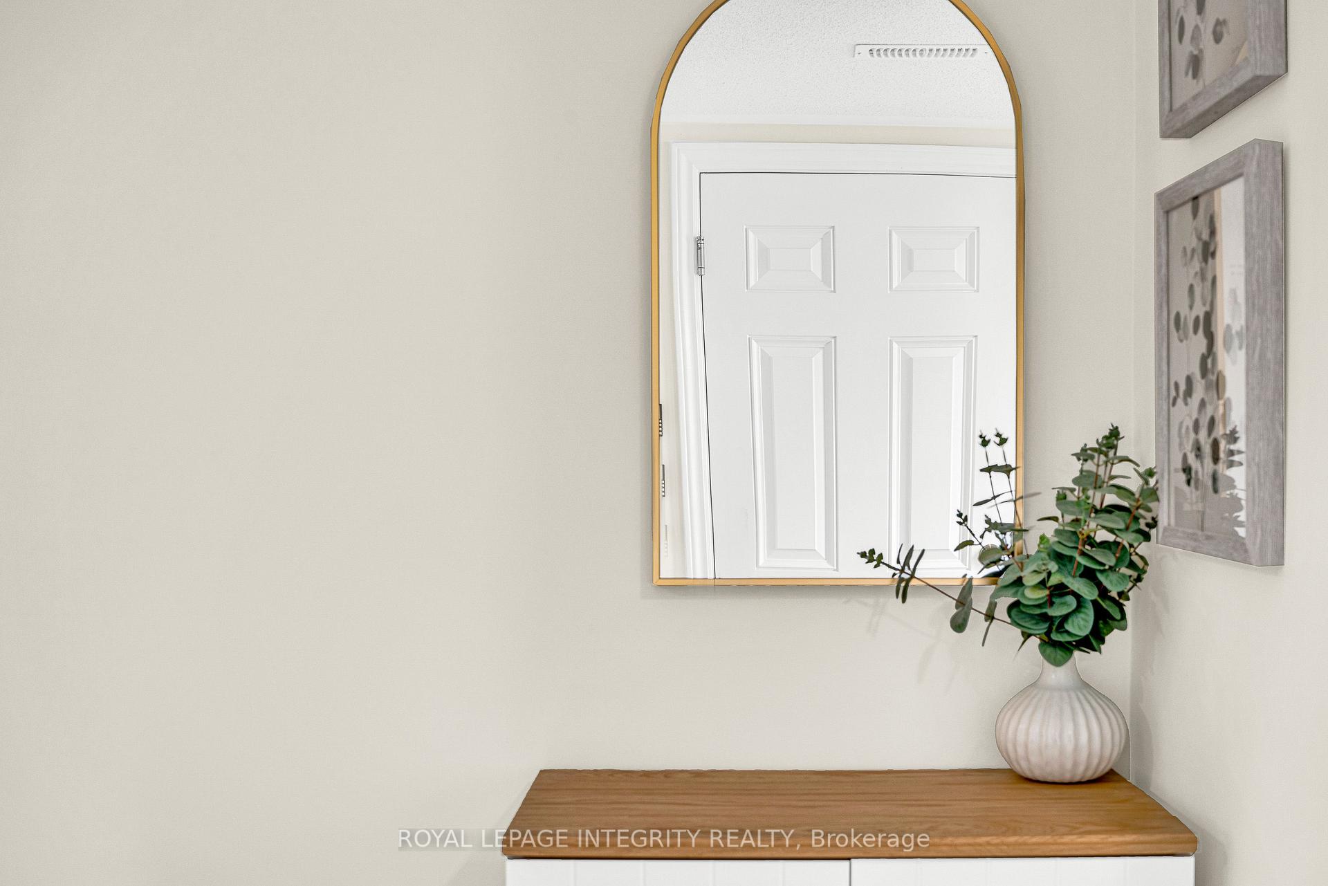 Photo 3 of 338 Pumpkinseed Crescent, Ottawa, Barrhaven - Half Moon Bay — HOMEH