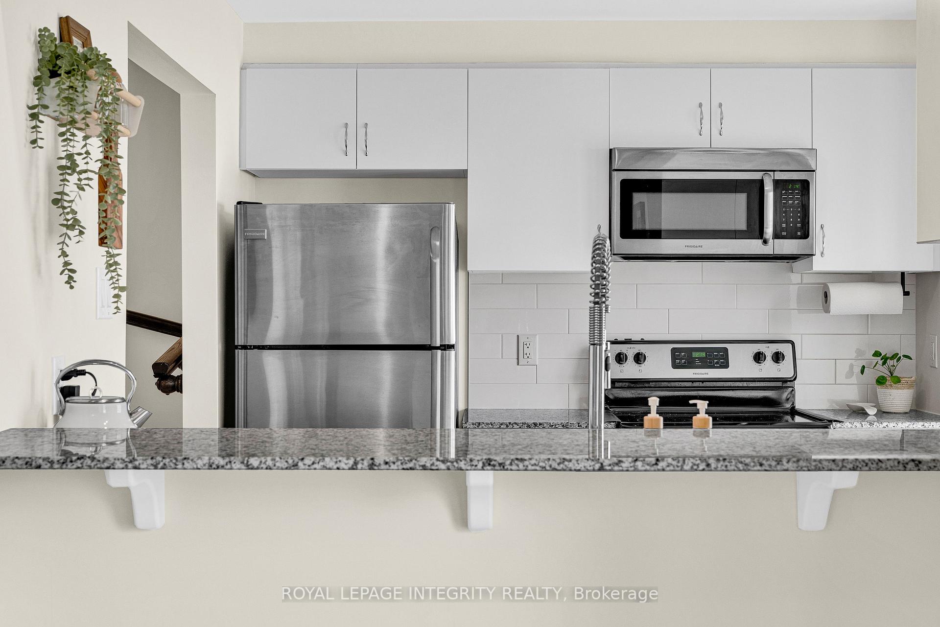 Photo 16 of 338 Pumpkinseed Crescent, Ottawa, Barrhaven - Half Moon Bay — HOMEH
