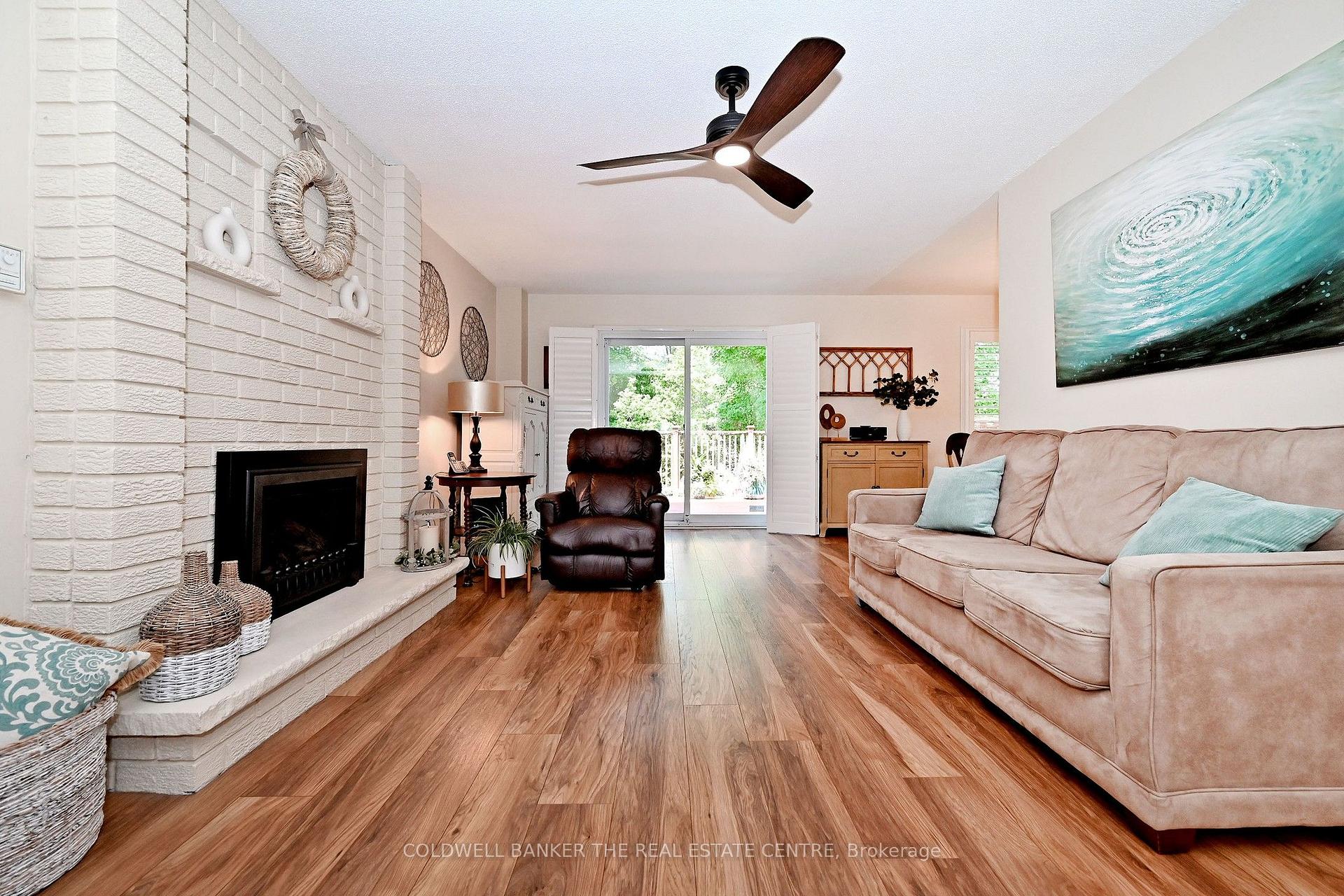 Photo 14 of 134 Huron Heights Drive, Newmarket, Huron Heights-Leslie Valley — HOMEH