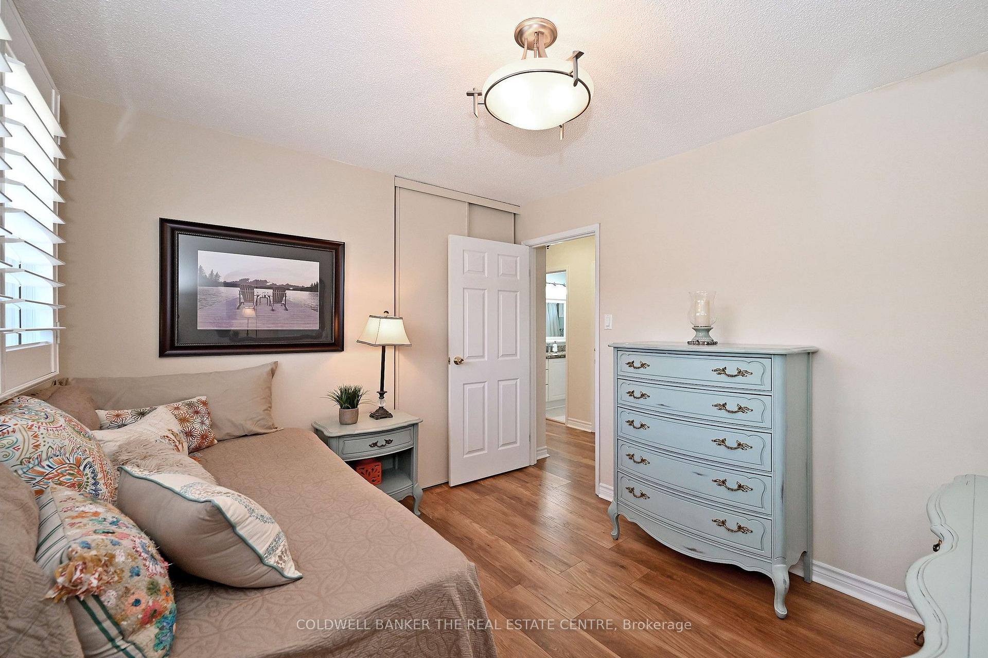 Photo 25 of 134 Huron Heights Drive, Newmarket, Huron Heights-Leslie Valley — HOMEH