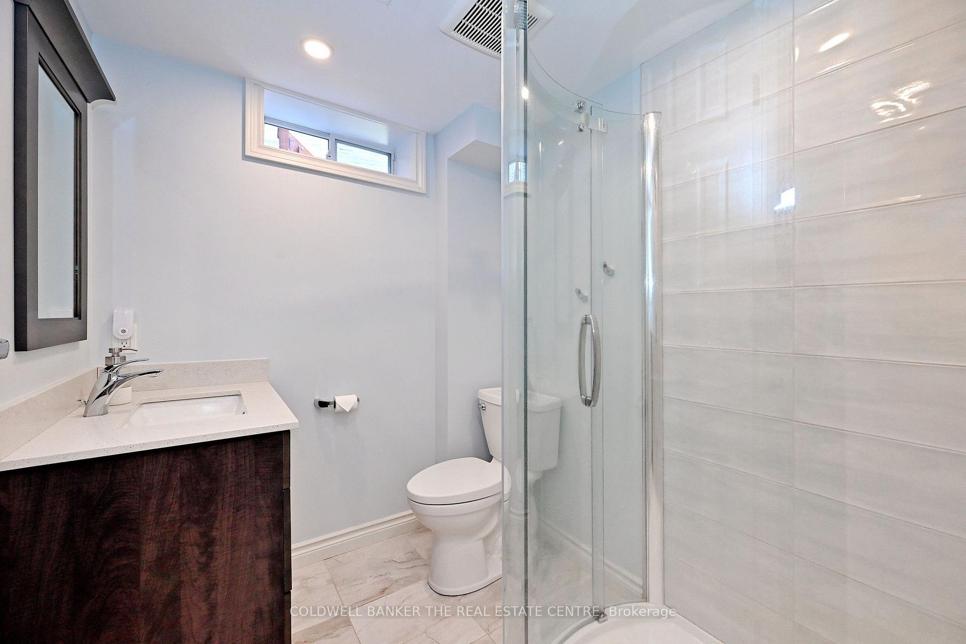 Photo 34 of 134 Huron Heights Drive, Newmarket, Huron Heights-Leslie Valley — HOMEH