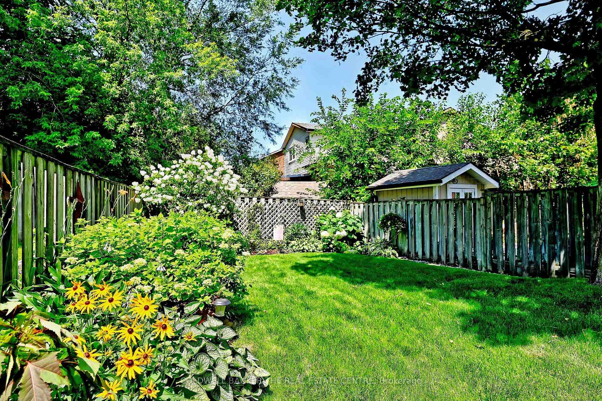 Photo 39 of 134 Huron Heights Drive, Newmarket, Huron Heights-Leslie Valley — HOMEH