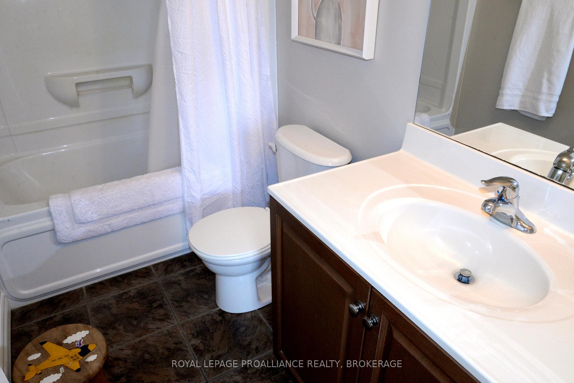 Photo 21 of 4153 Mangan Boulevard, Kingston, City North of 401 — HOMEH