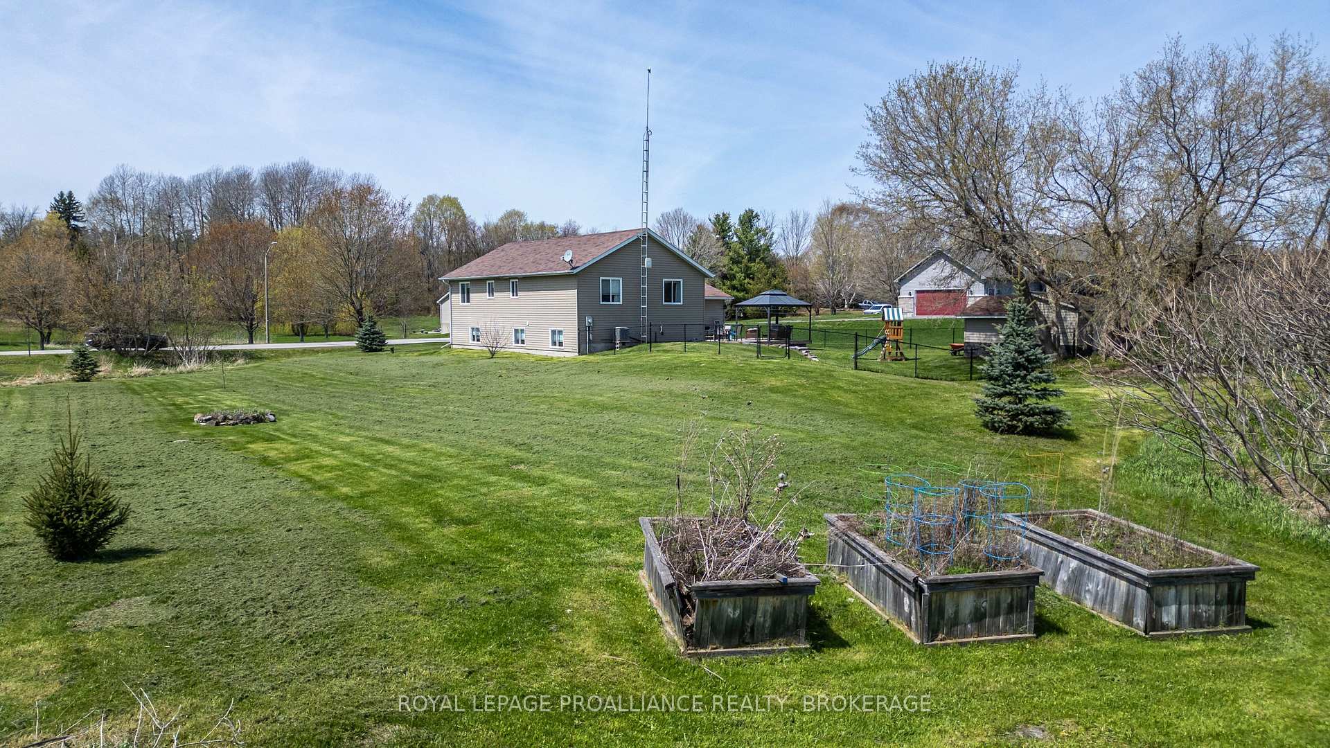 Photo 43 of 4153 Mangan Boulevard, Kingston, City North of 401 — HOMEH