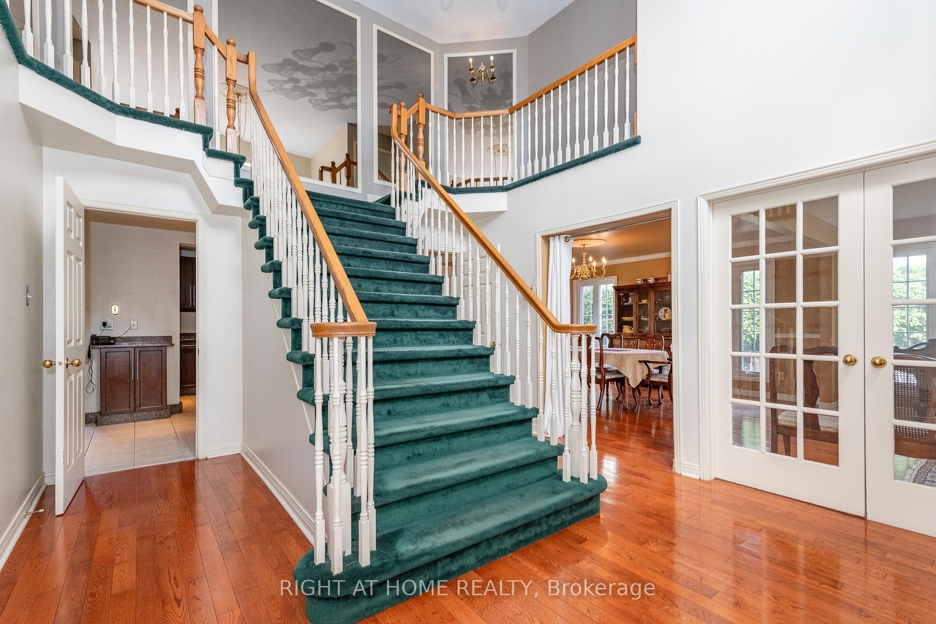 Photo 13 of 1446 Bourcier Drive, Ottawa, Bilberry Creek/Queenswood Heights — HOMEH