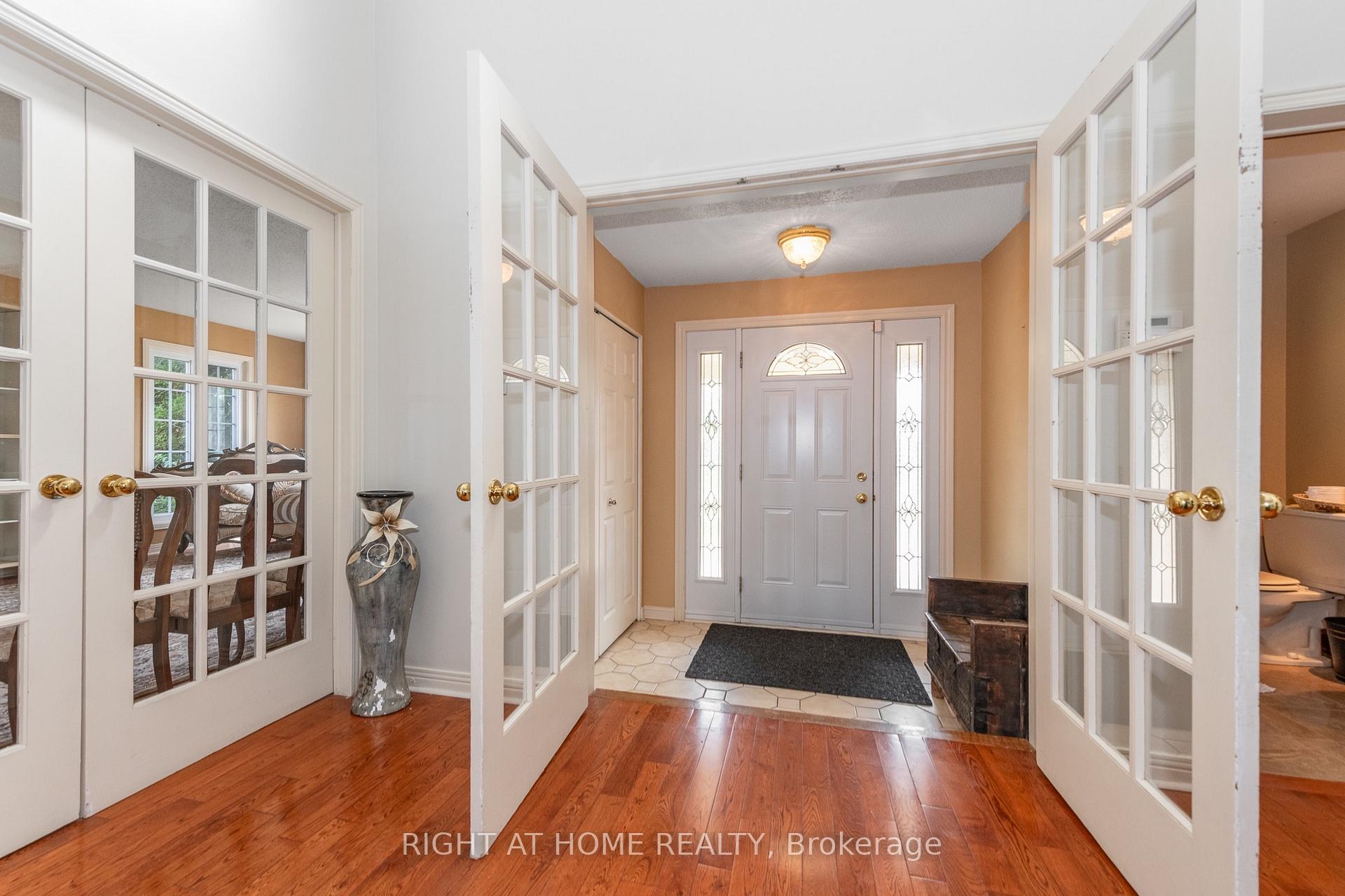Photo 17 of 1446 Bourcier Drive, Ottawa, Bilberry Creek/Queenswood Heights — HOMEH