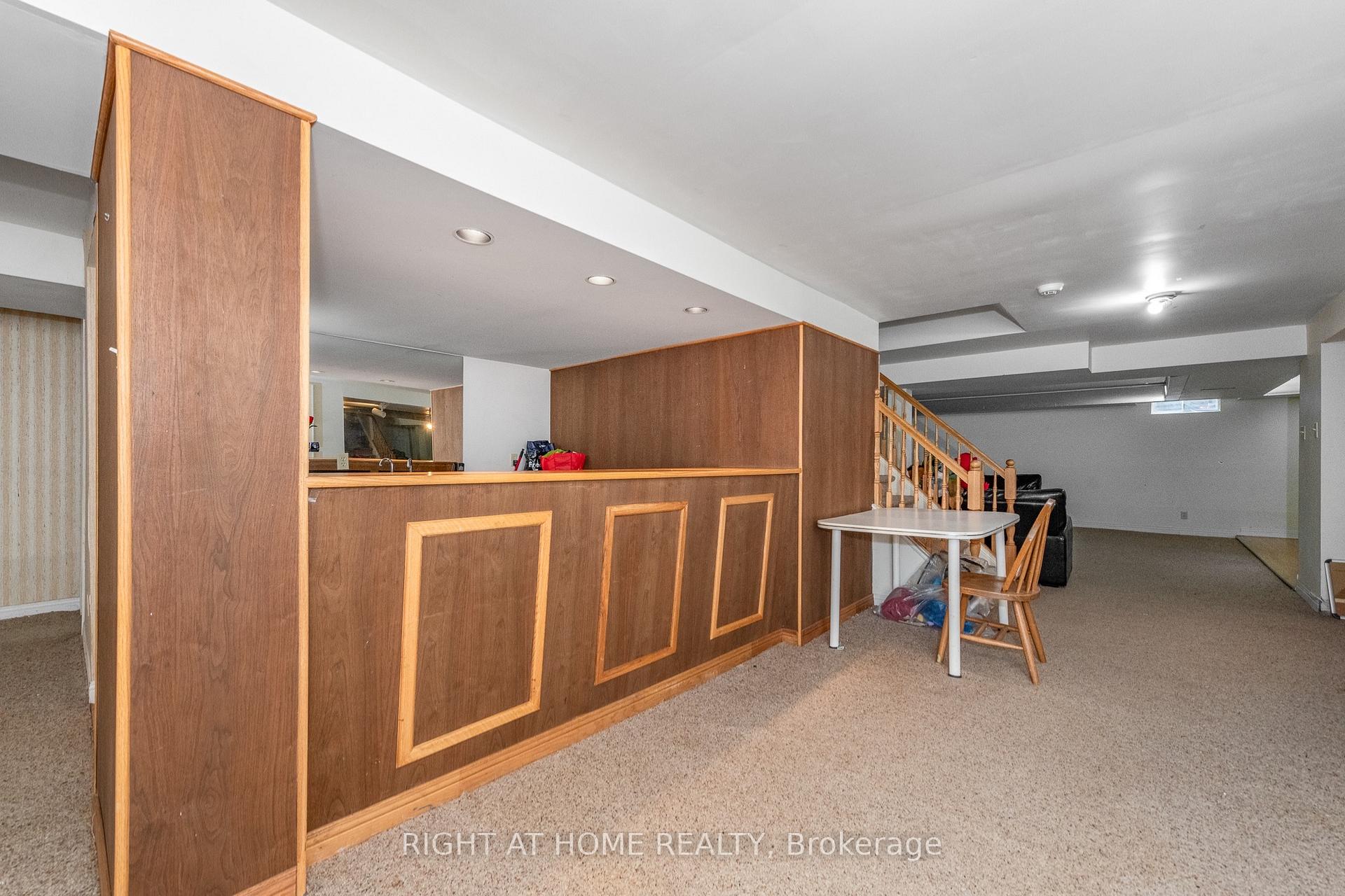 Photo 20 of 1446 Bourcier Drive, Ottawa, Bilberry Creek/Queenswood Heights — HOMEH